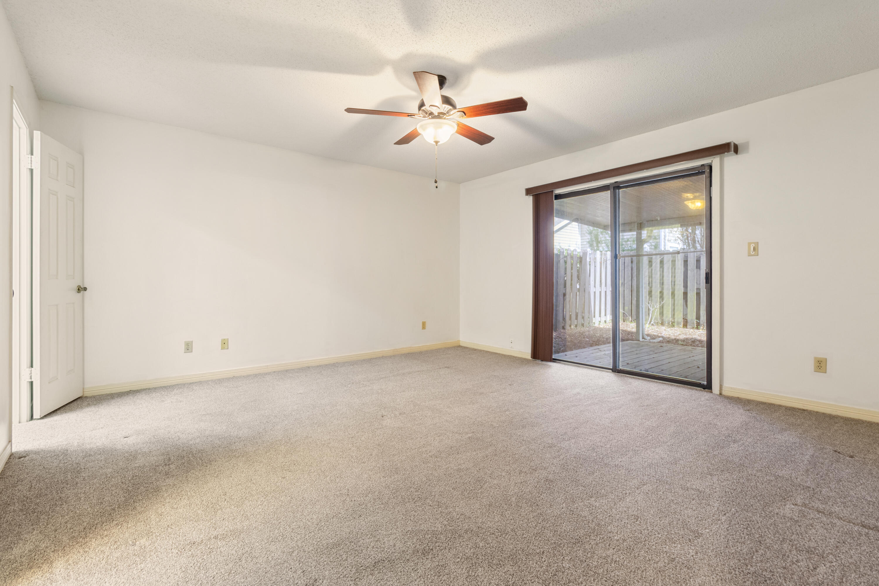 DONLABROOK GARDYNS - Residential