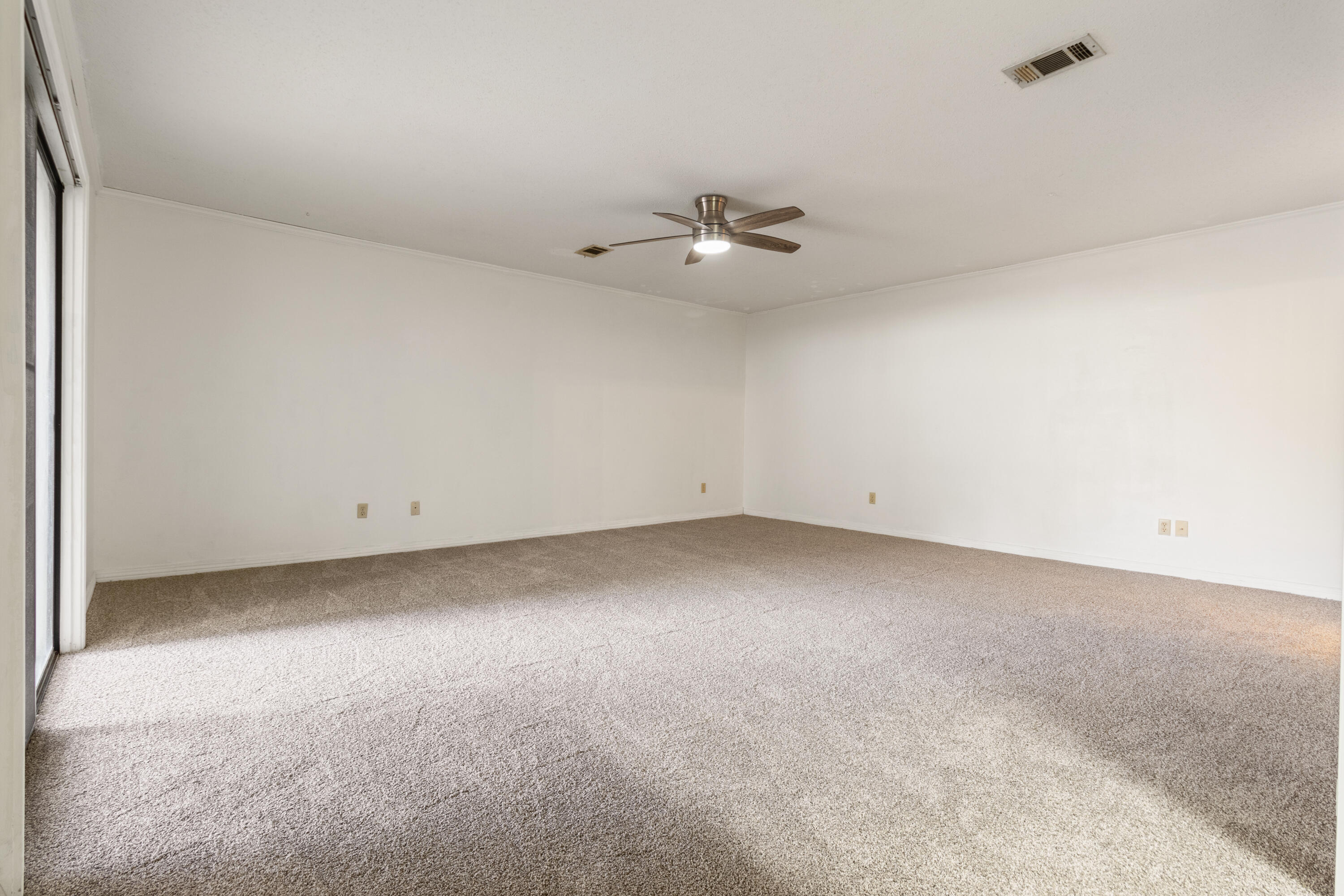 DONLABROOK GARDYNS - Residential