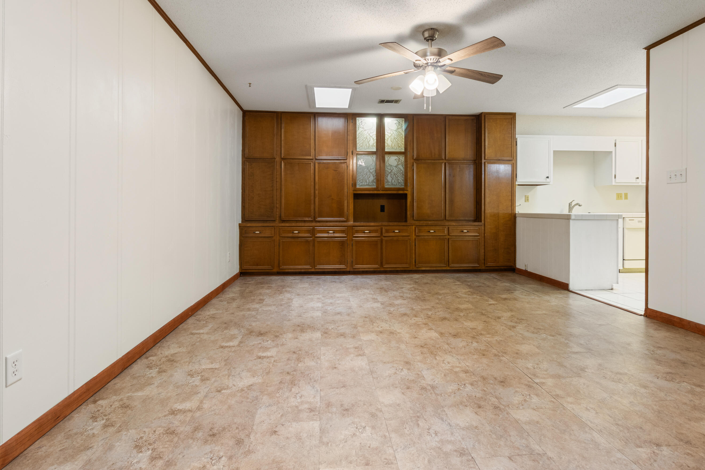 DONLABROOK GARDYNS - Residential