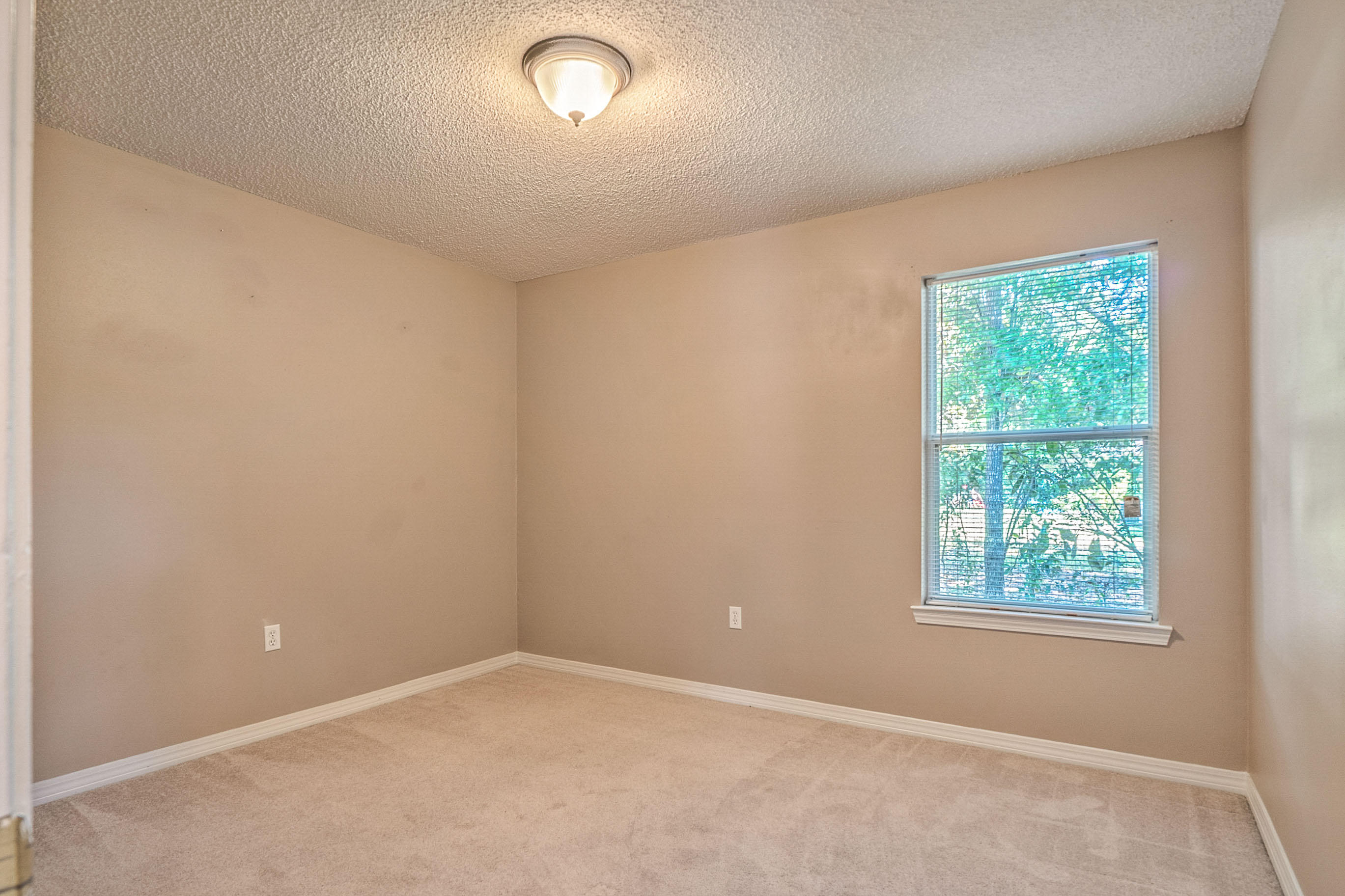 OAKDALE MINI FARMS - Residential