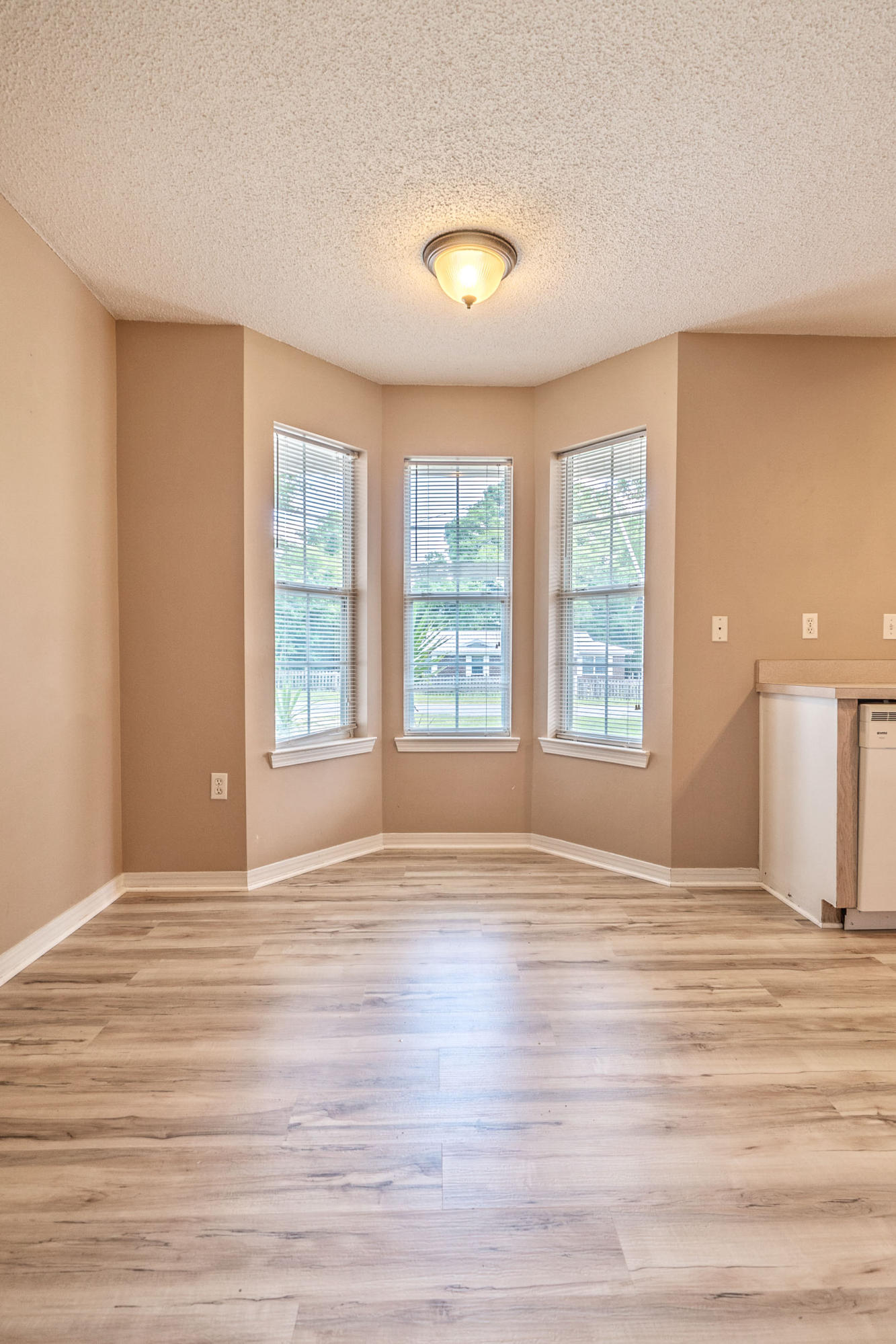 OAKDALE MINI FARMS - Residential