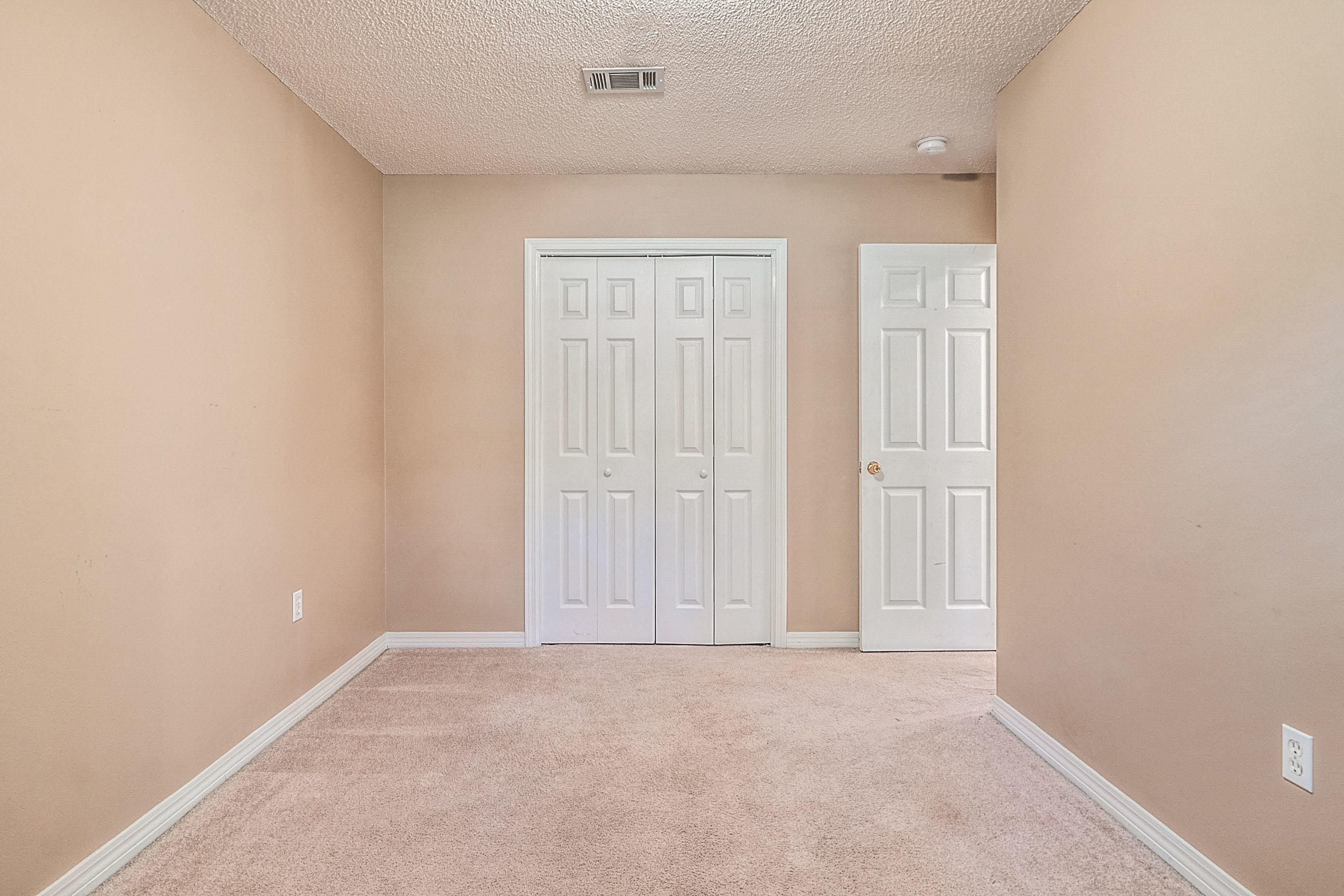 OAKDALE MINI FARMS - Residential