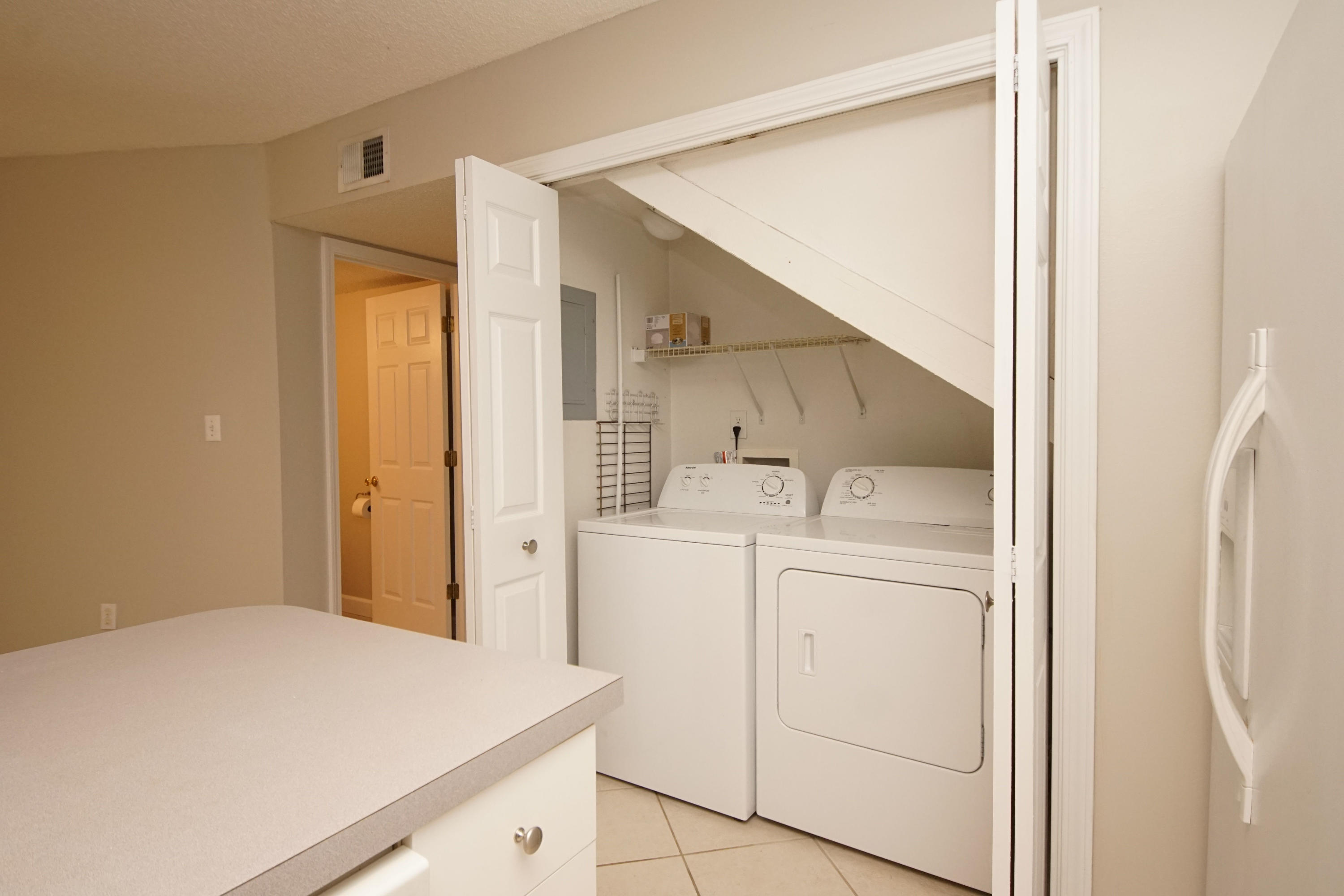 BELL-BROOK ESTATES 1ST ADDN - Residential