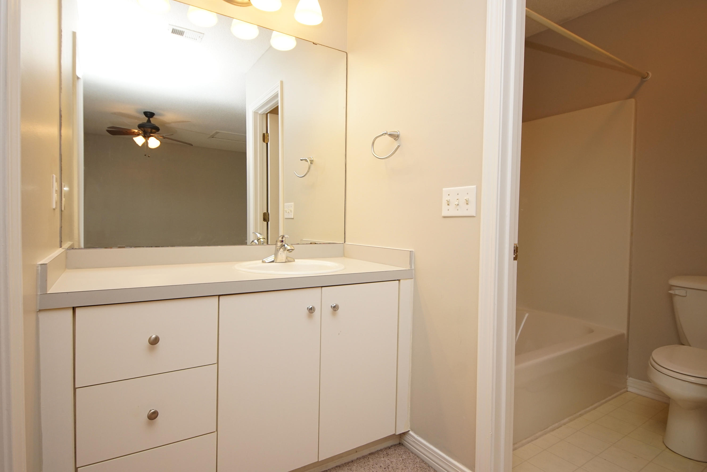 BELL-BROOK ESTATES 1ST ADDN - Residential