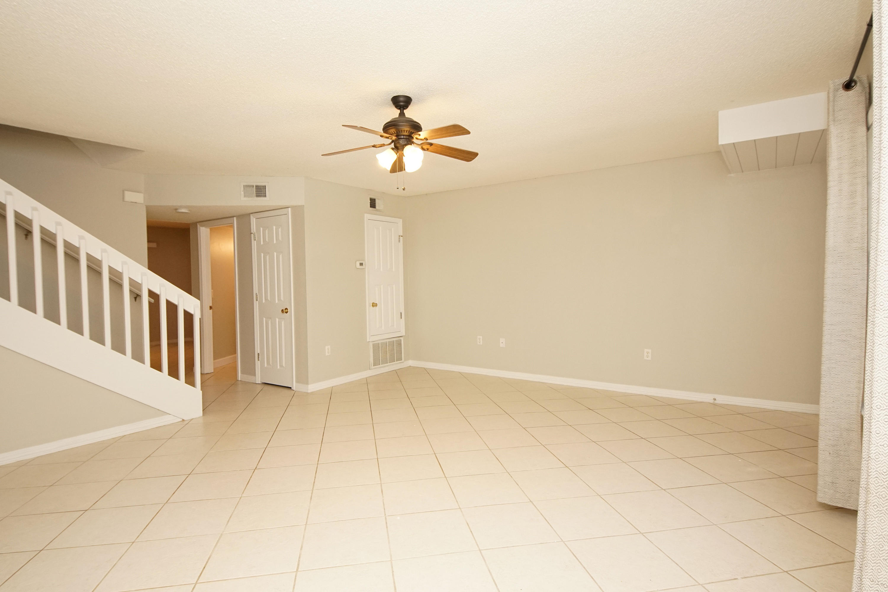 BELL-BROOK ESTATES 1ST ADDN - Residential