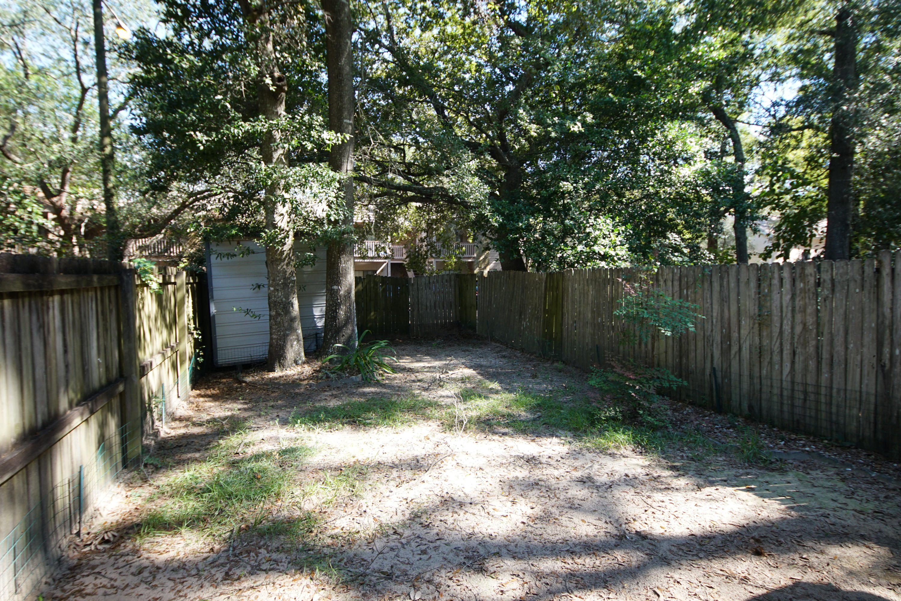 BELL-BROOK ESTATES 1ST ADDN - Residential