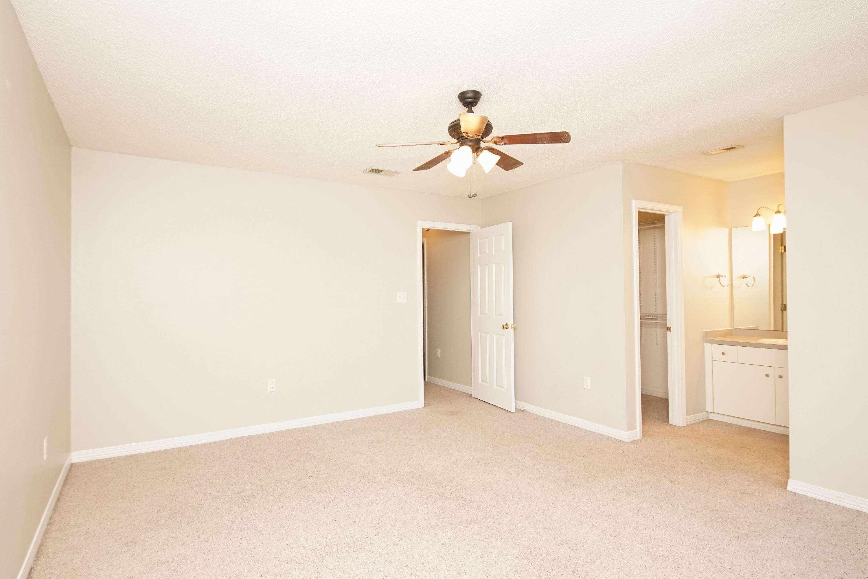 BELL-BROOK ESTATES 1ST ADDN - Residential