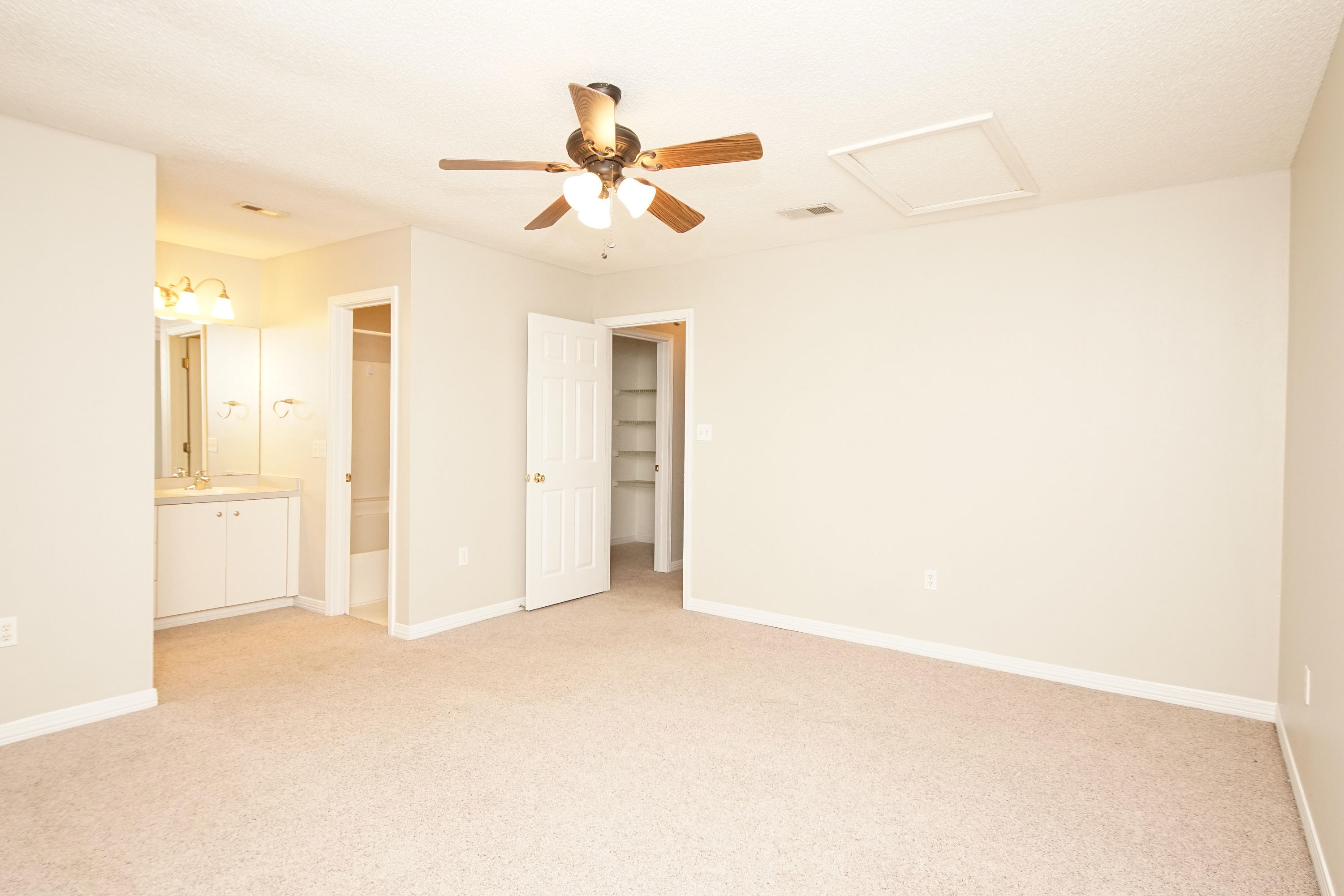 BELL-BROOK ESTATES 1ST ADDN - Residential