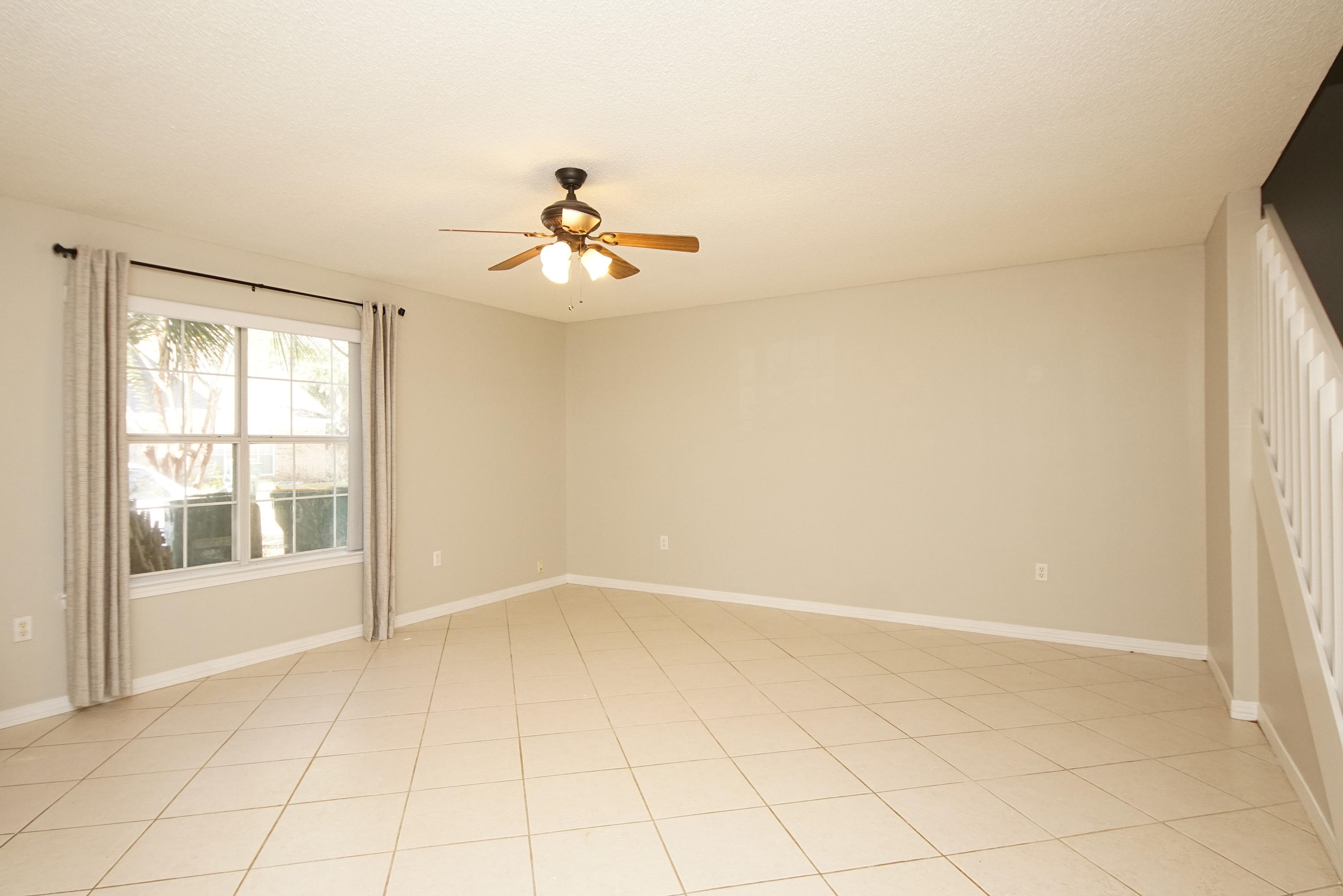 BELL-BROOK ESTATES 1ST ADDN - Residential