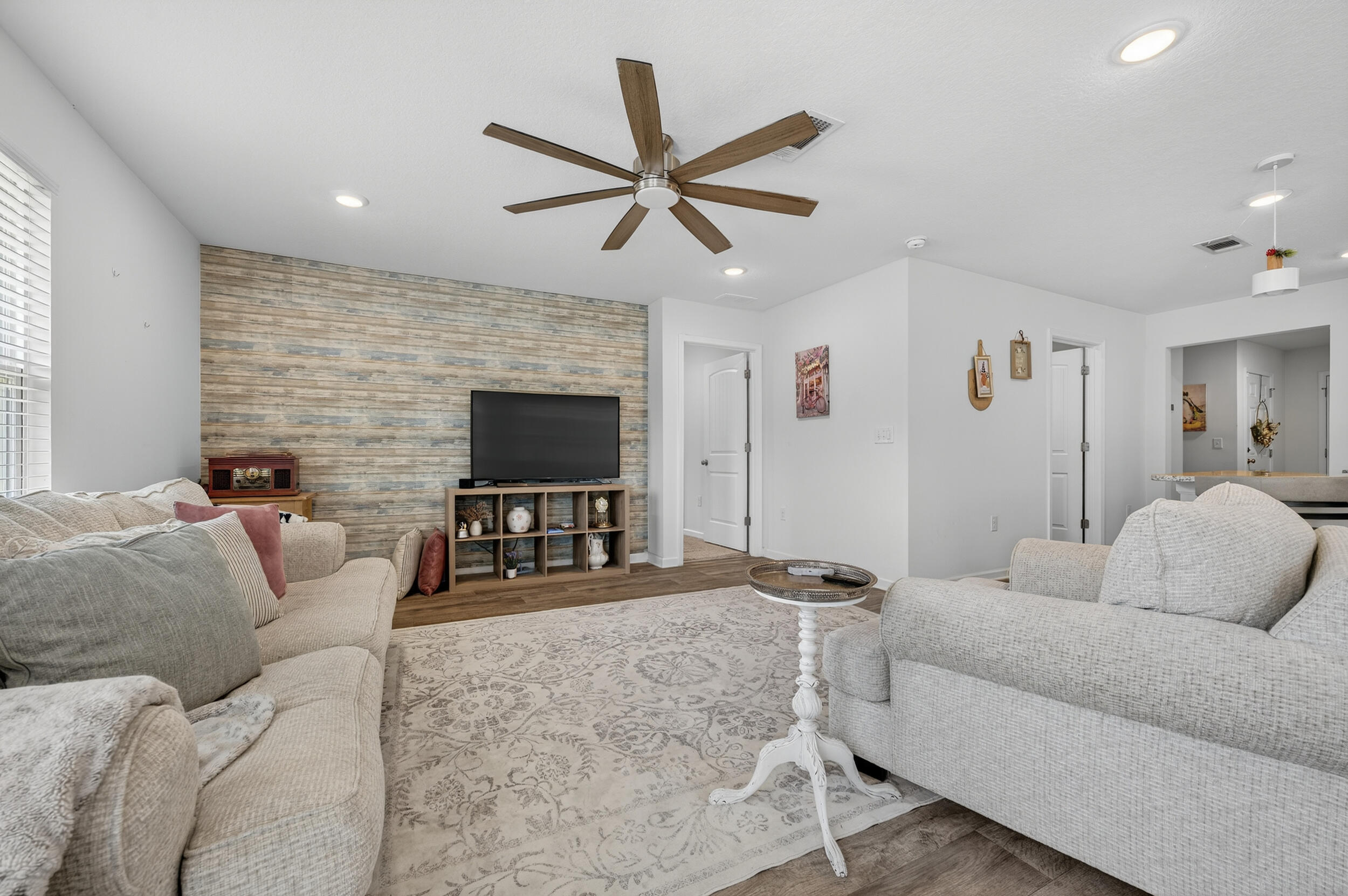 Redstone Commons - Residential