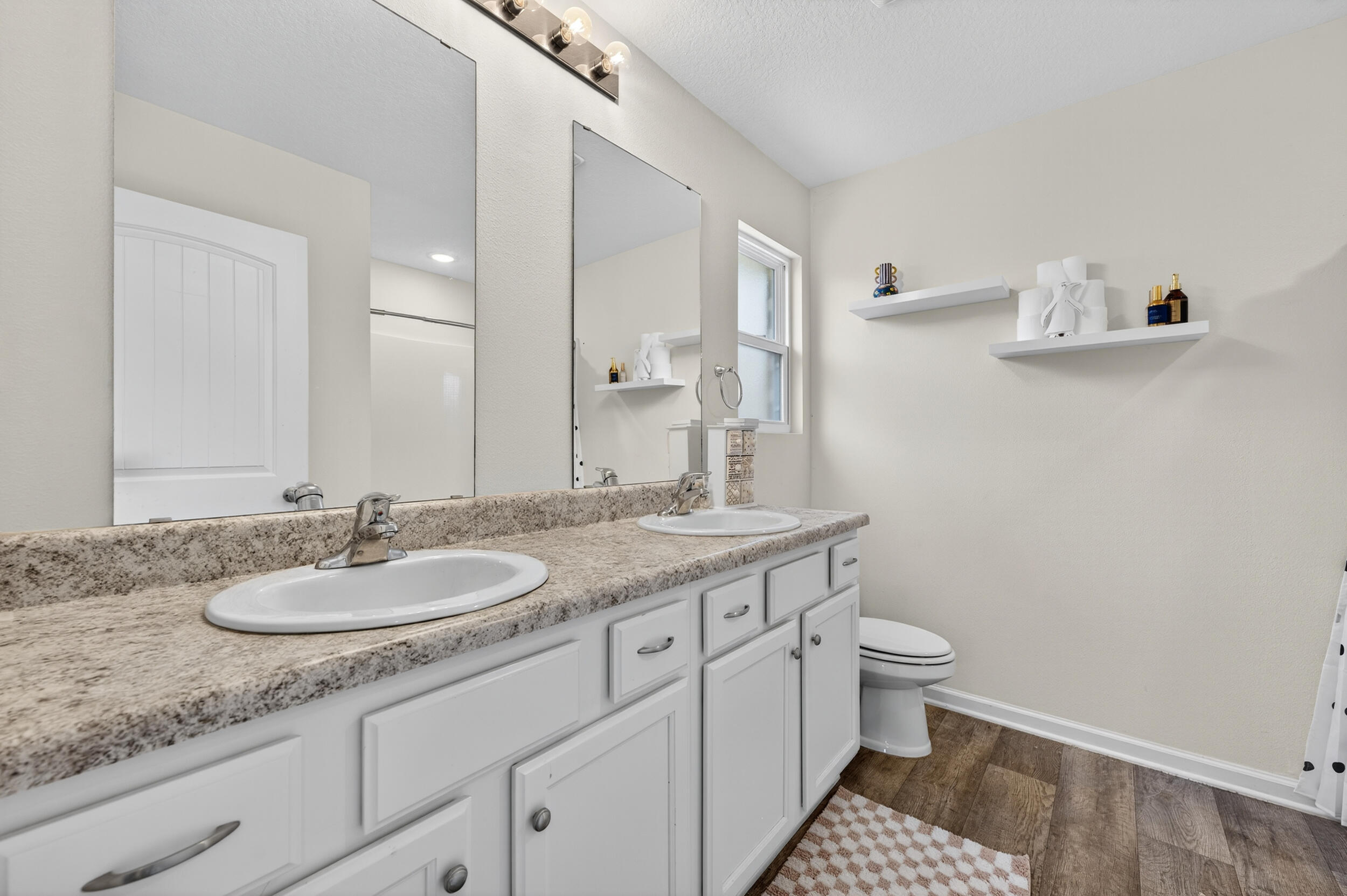 Redstone Commons - Residential