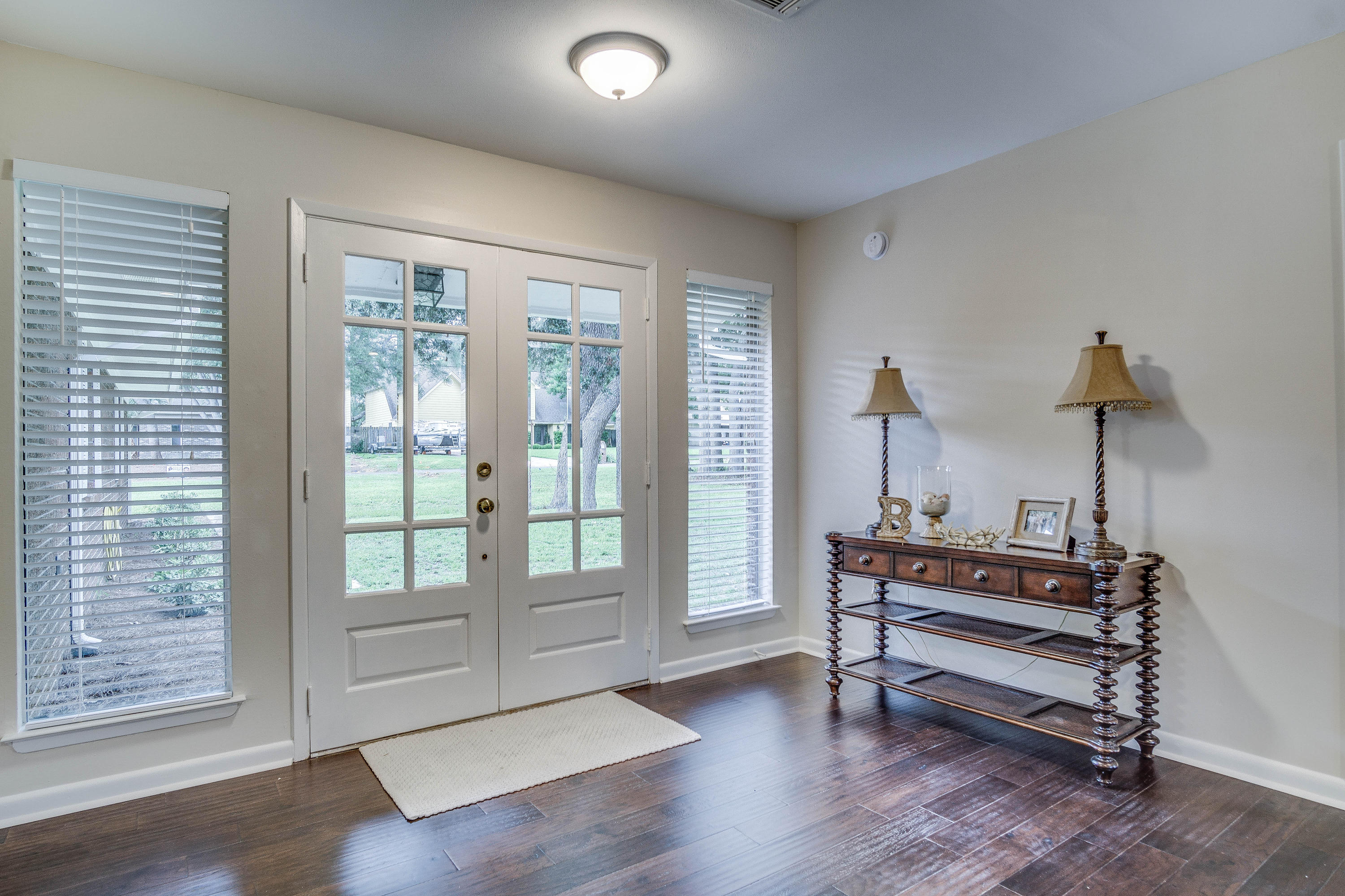 LAKE LORRAINE ESTATES - Residential