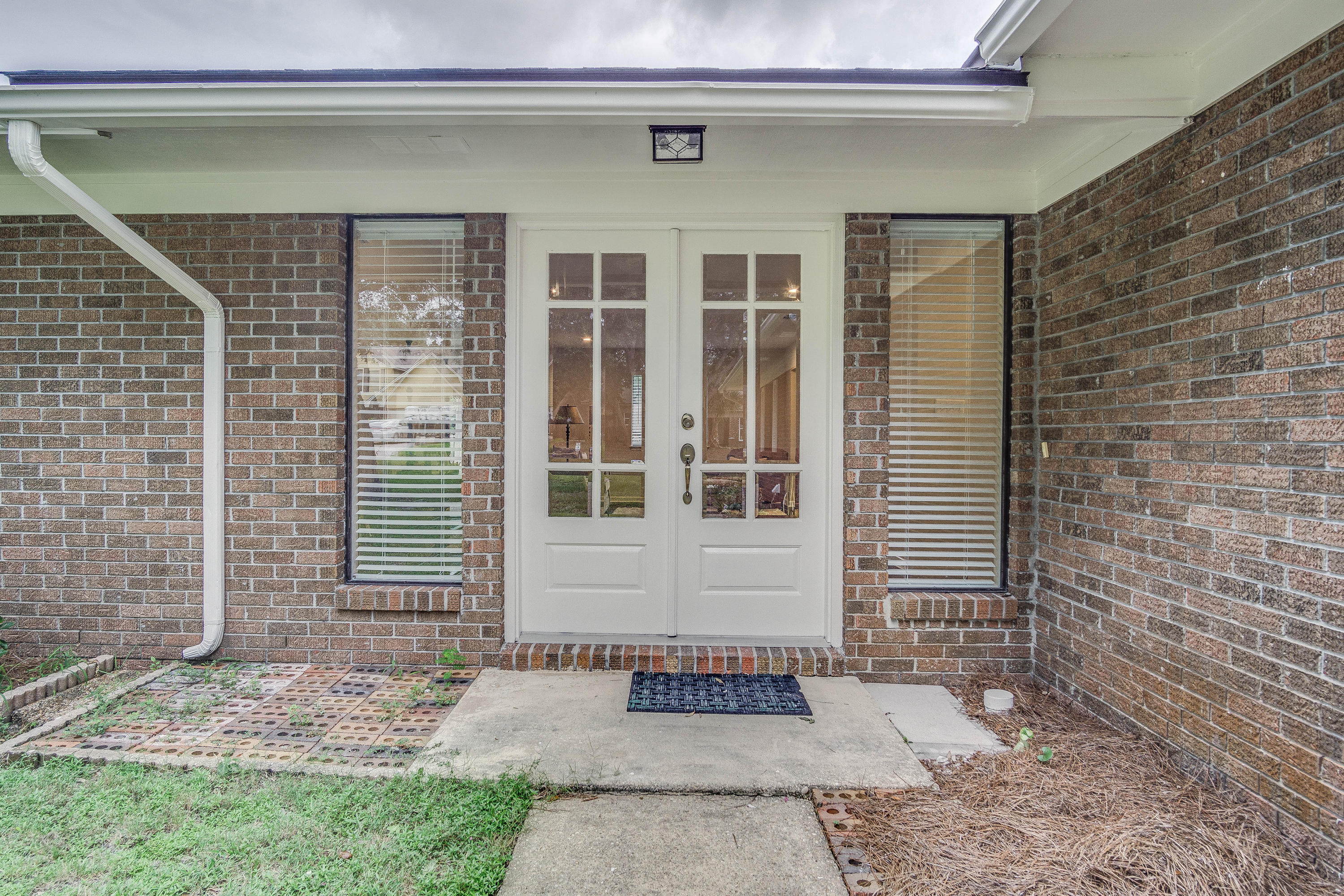 LAKE LORRAINE ESTATES - Residential