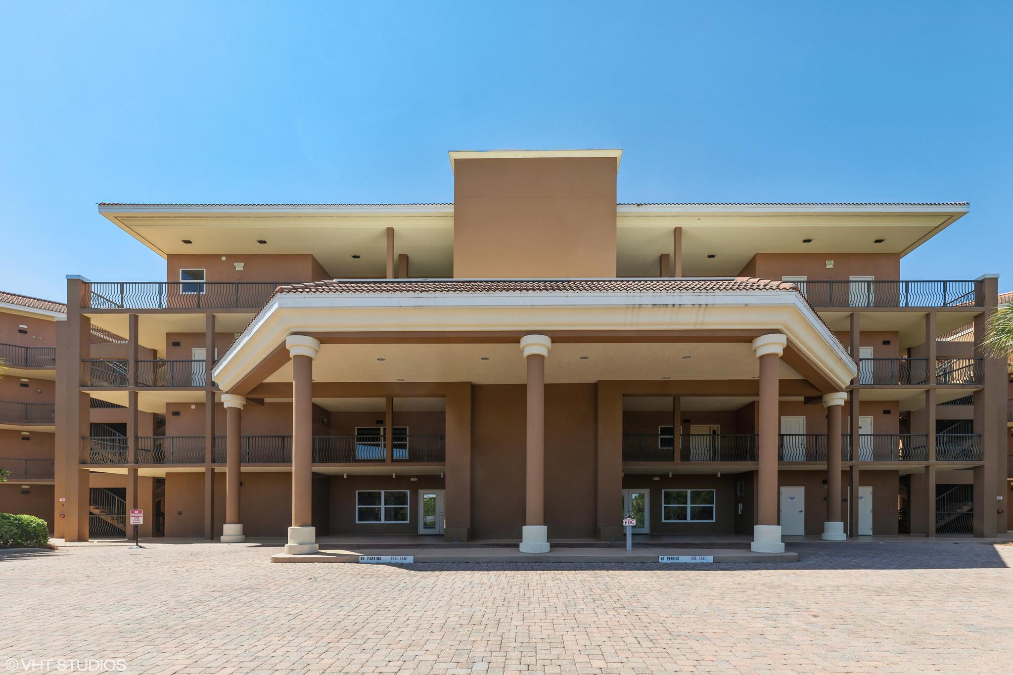 MEDITERRANEA - Residential