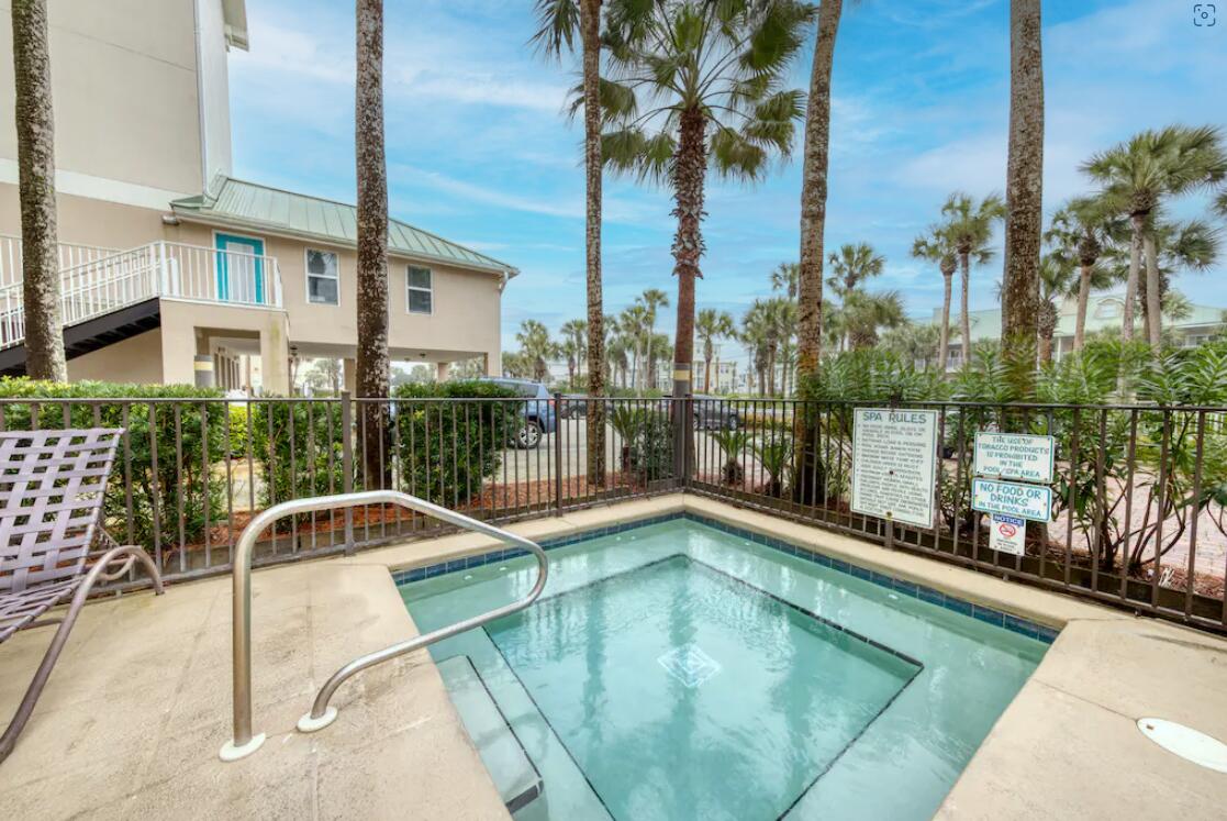 CRYSTAL DUNES CONDO - Residential