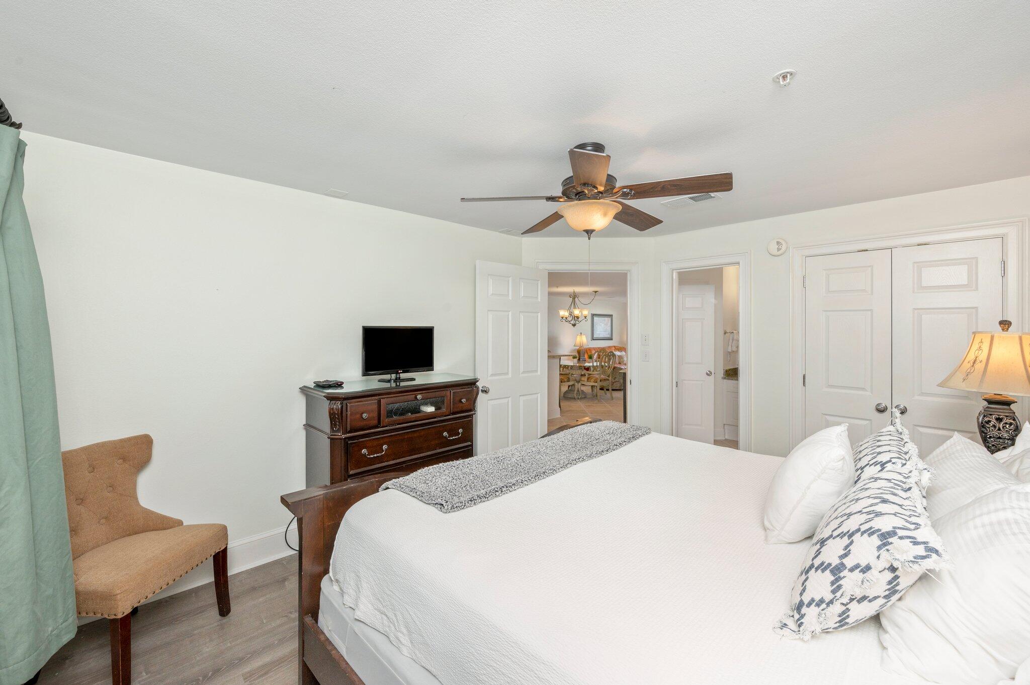 CRYSTAL DUNES CONDO - Residential