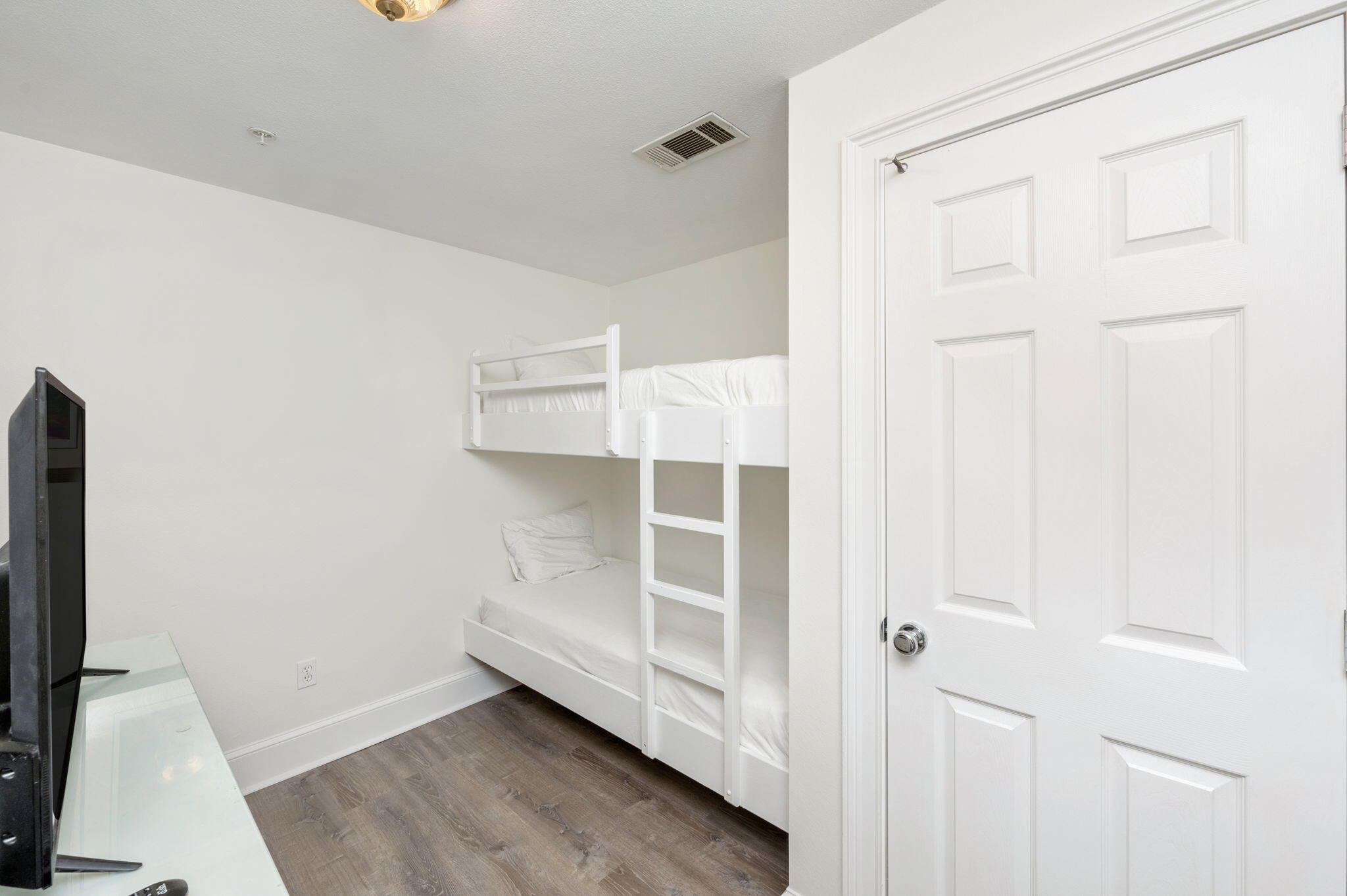 CRYSTAL DUNES CONDO - Residential