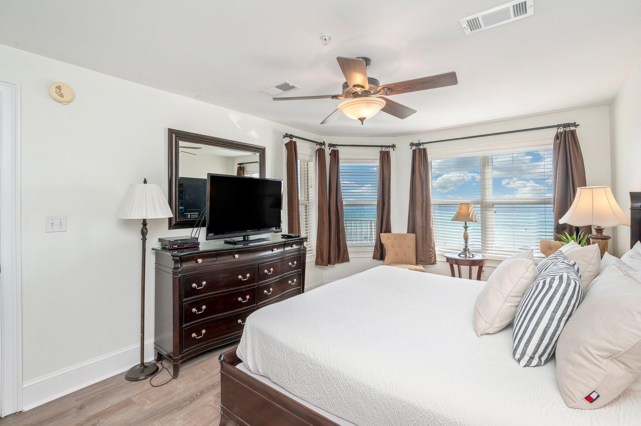 CRYSTAL DUNES CONDO - Residential