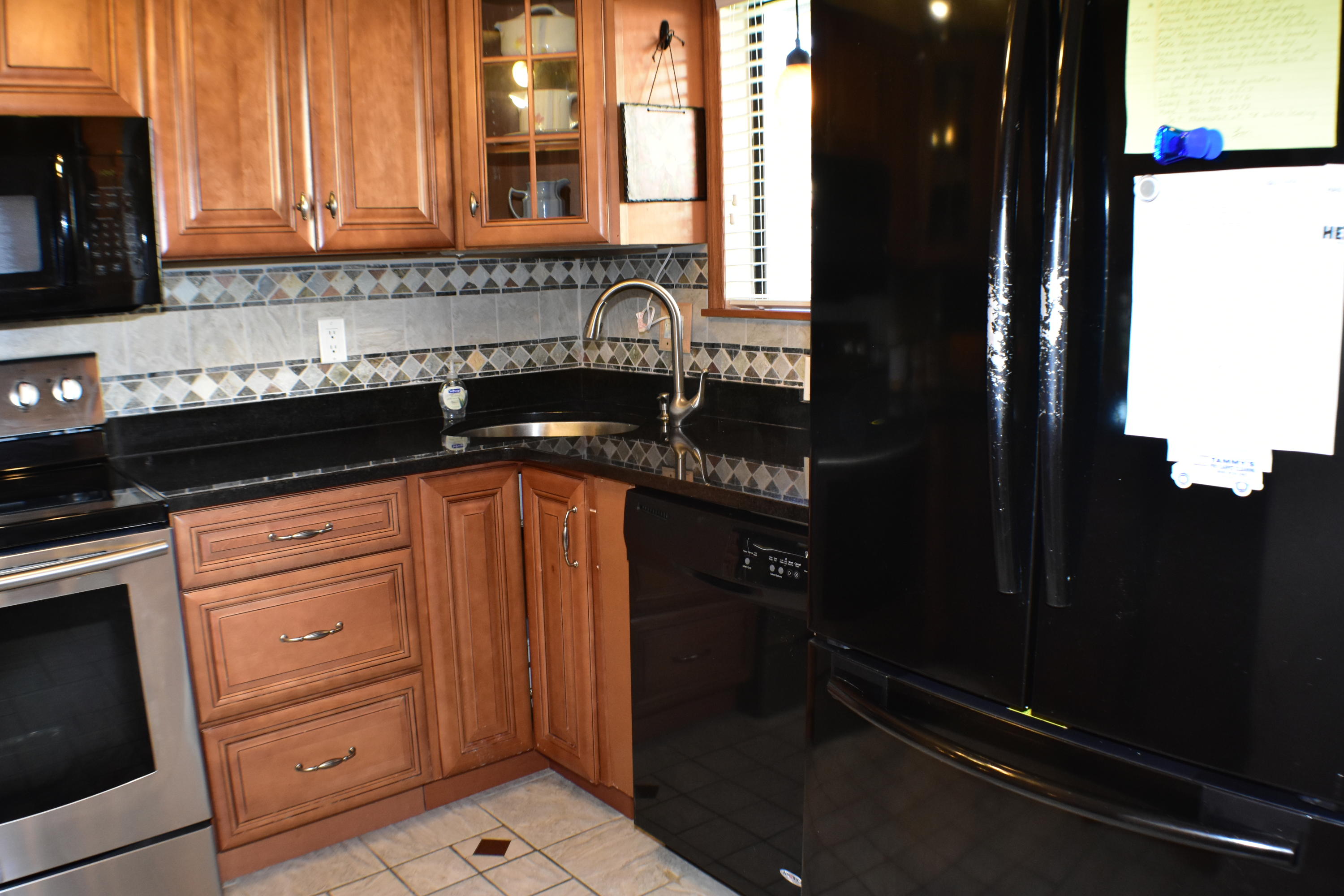 PORTSIDE CONDO - Residential