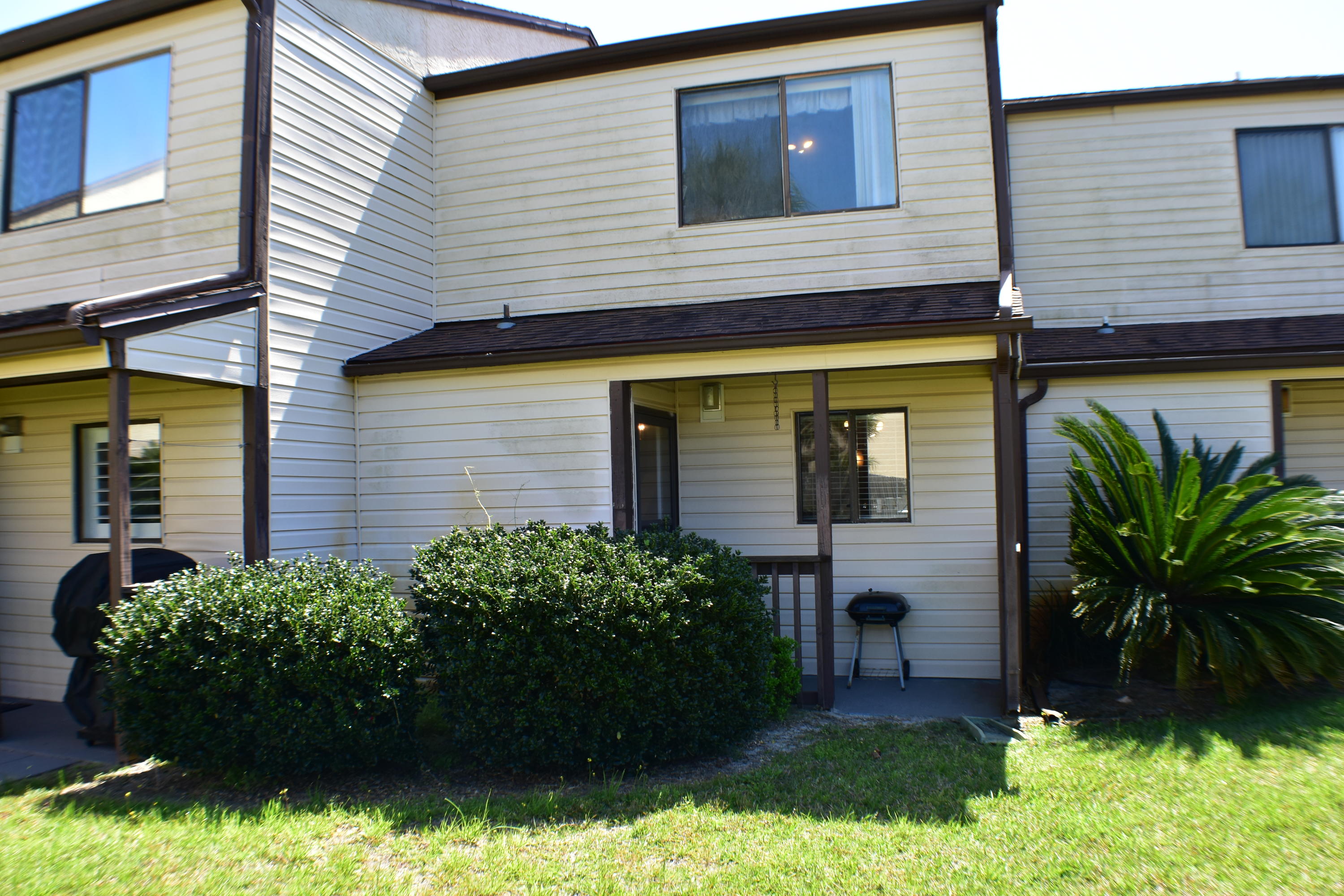 PORTSIDE CONDO - Residential