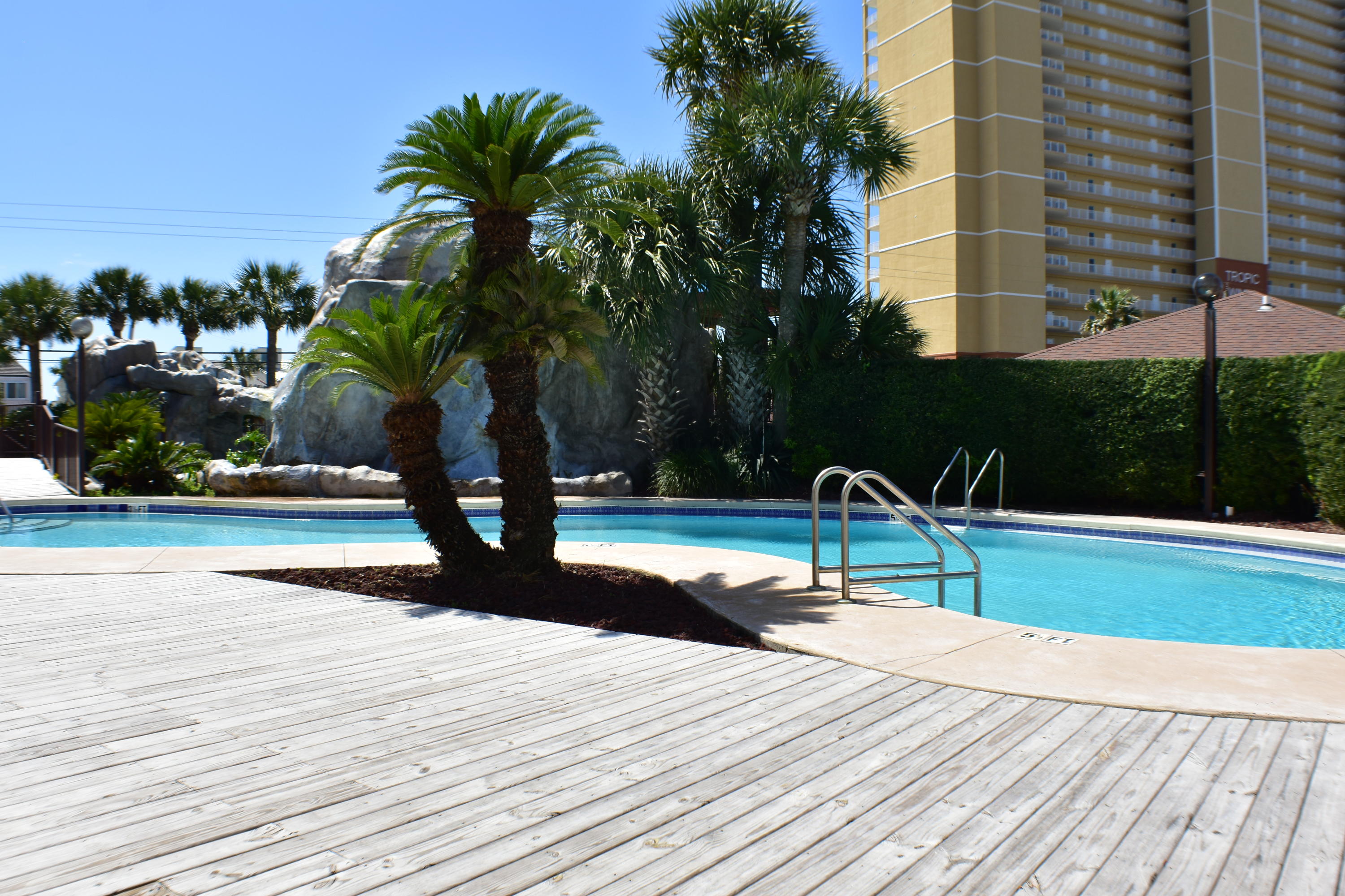 PORTSIDE CONDO - Residential