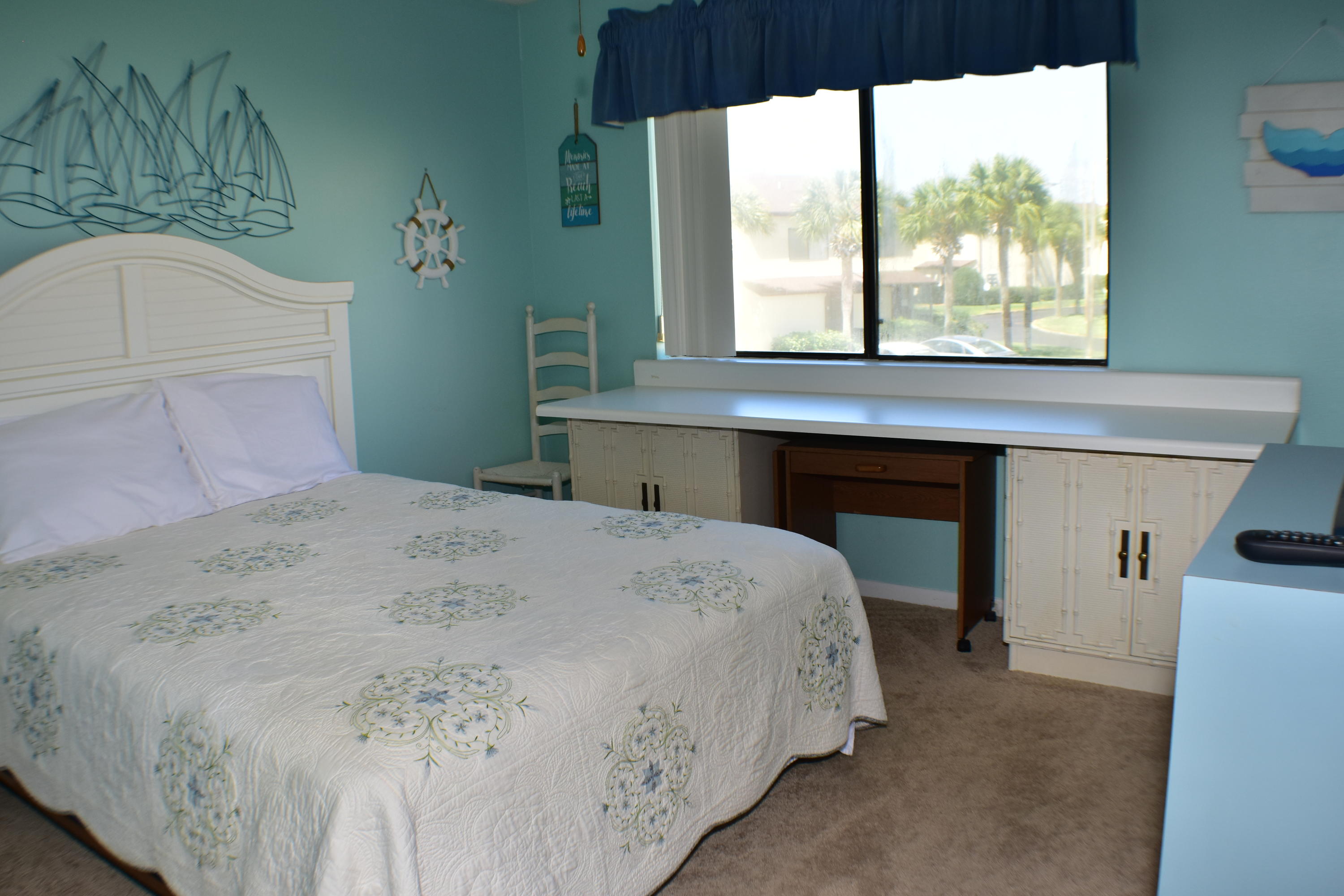 PORTSIDE CONDO - Residential