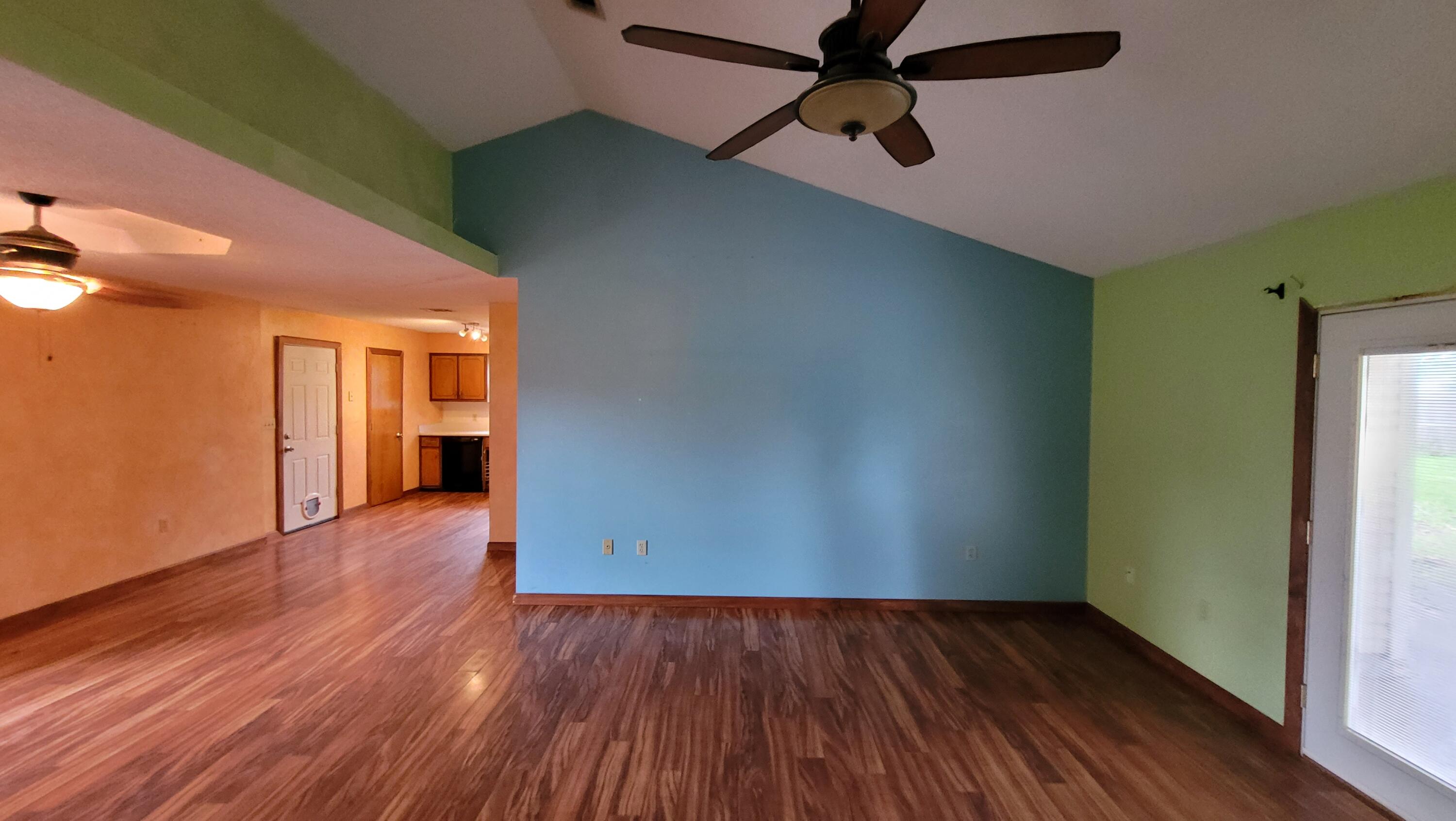 NORTHVIEW ESTATES 4TH ADDN - Residential