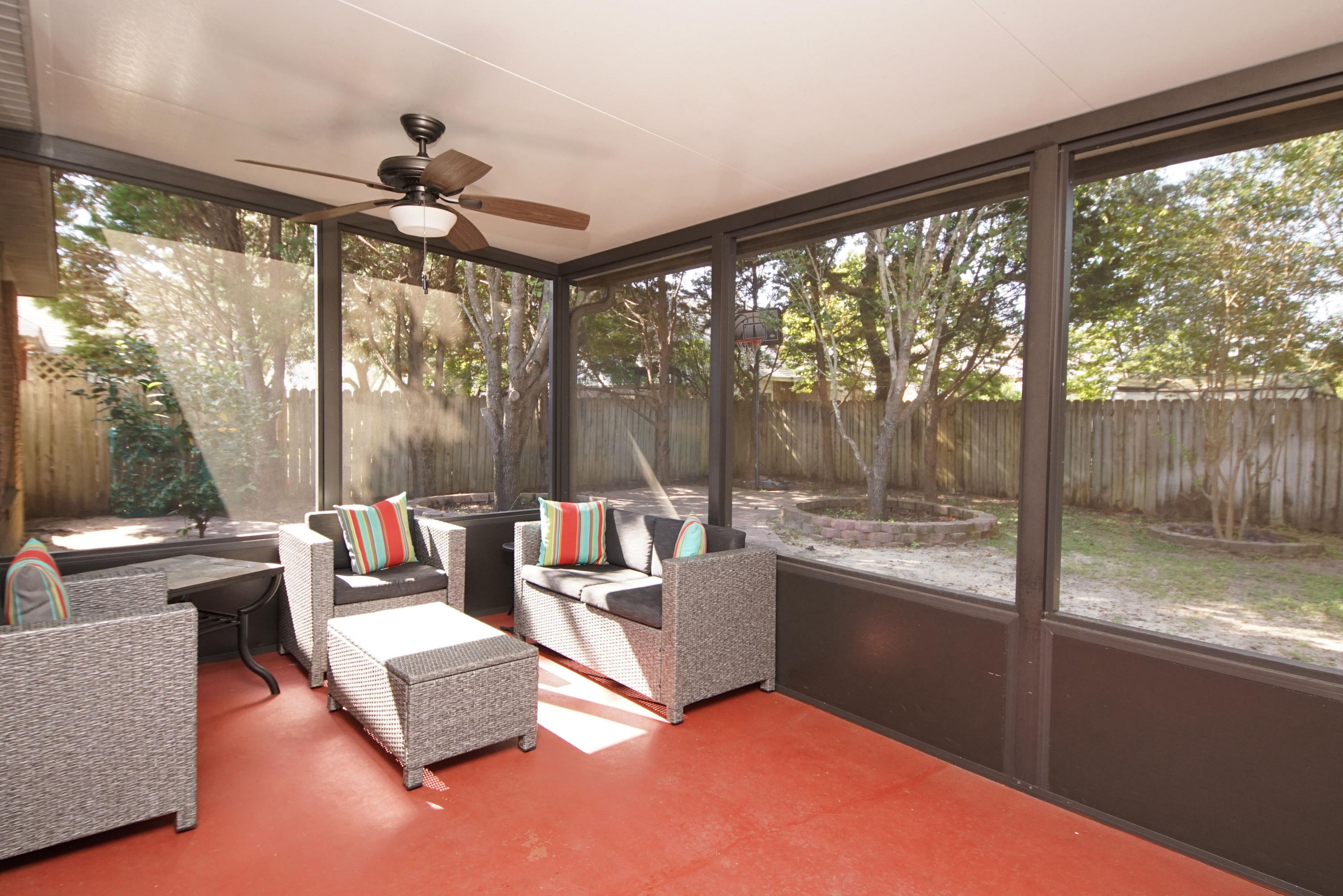 PARKWOOD SQUARE PH 2 - Residential