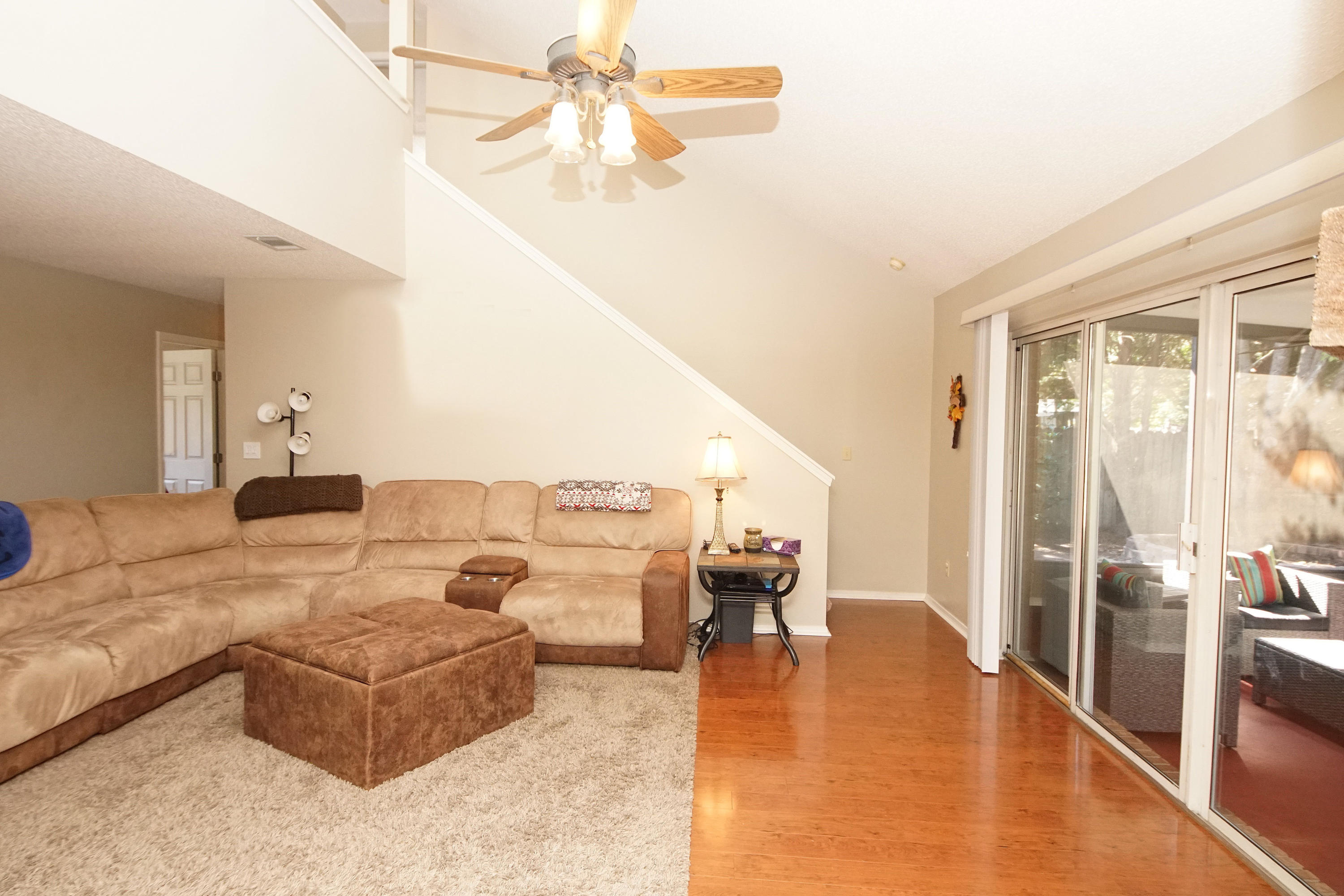 PARKWOOD SQUARE PH 2 - Residential