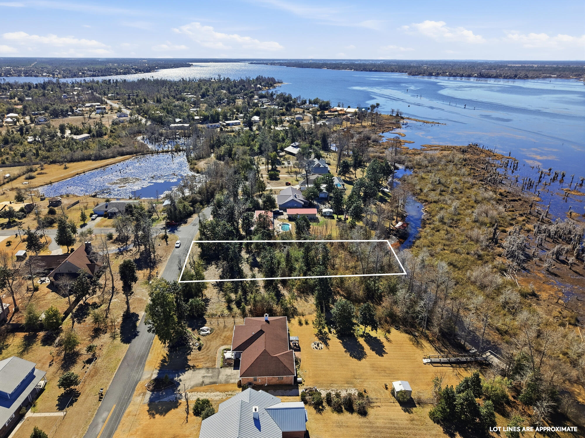 LAKE FOREST ESTATES - Land