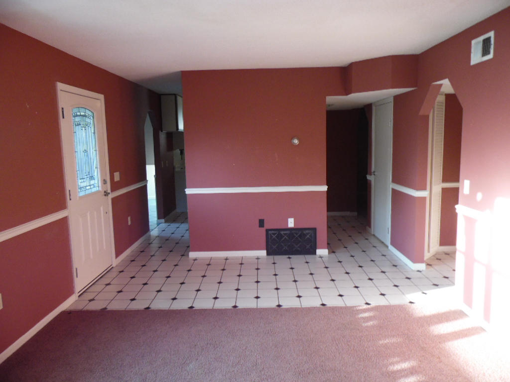 DOLPHIN ESTATES - Residential