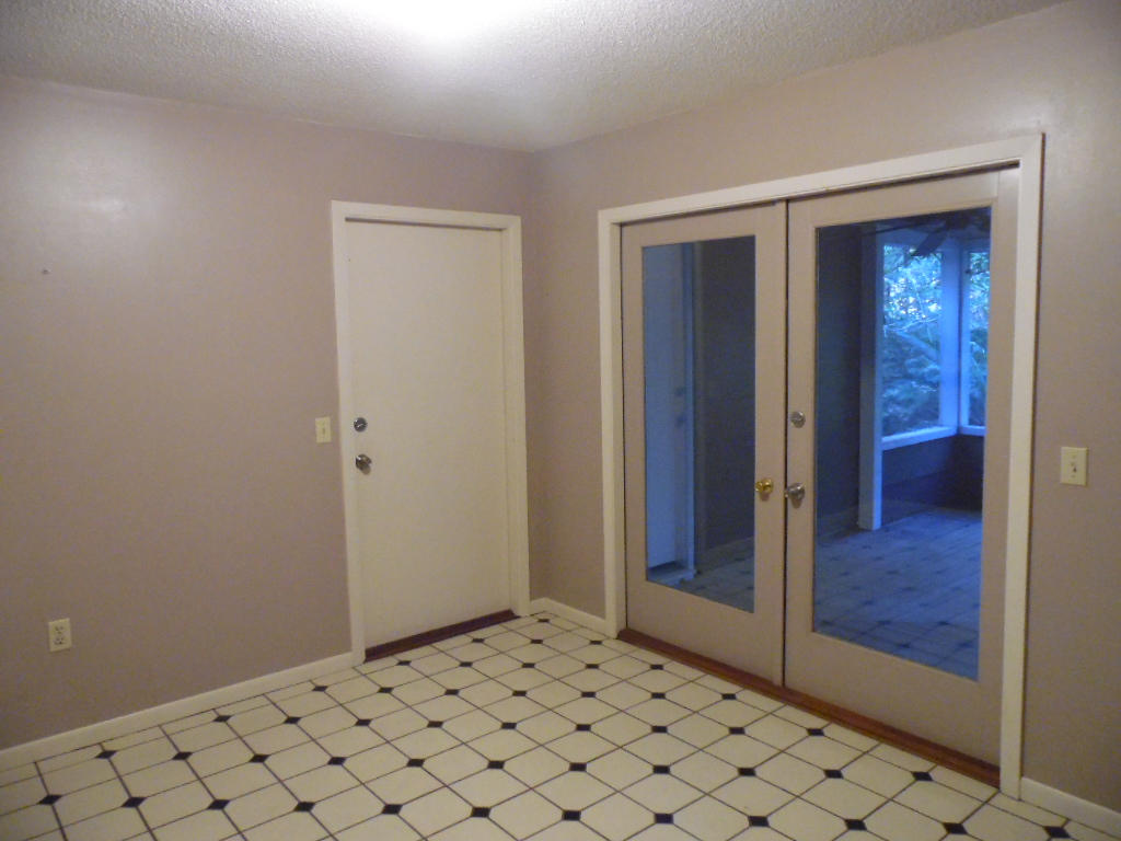 DOLPHIN ESTATES - Residential