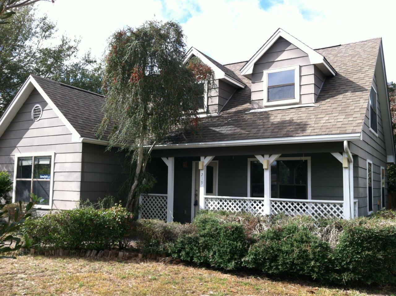 DOLPHIN ESTATES - Residential