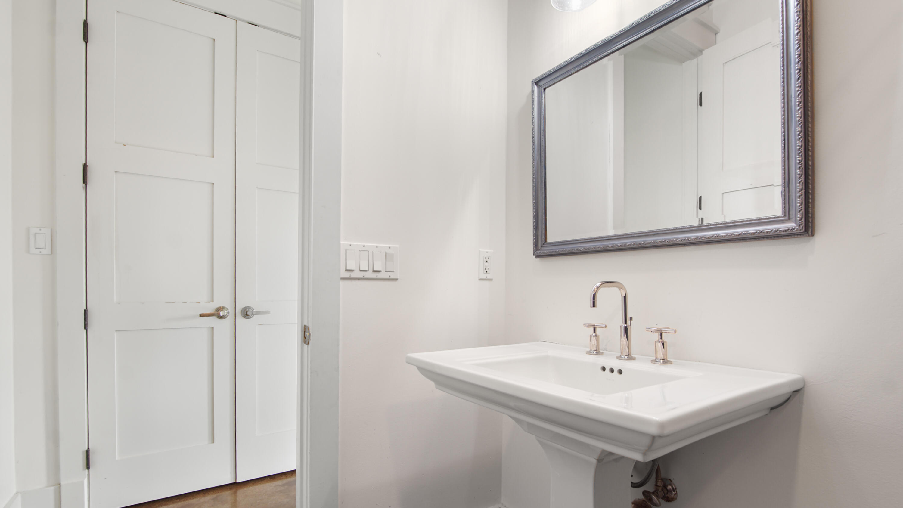 EDEN ESTATES - Residential