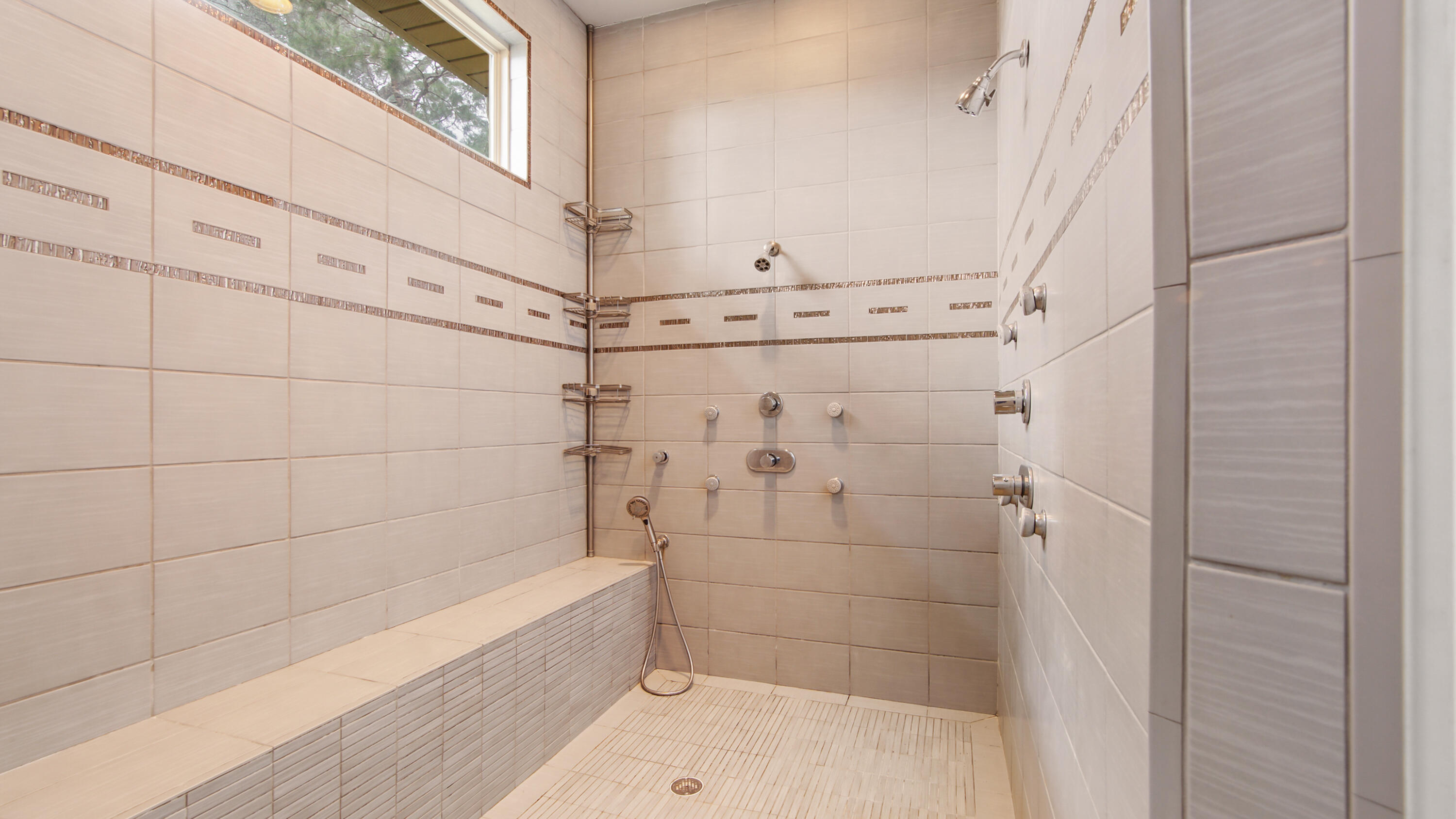 EDEN ESTATES - Residential