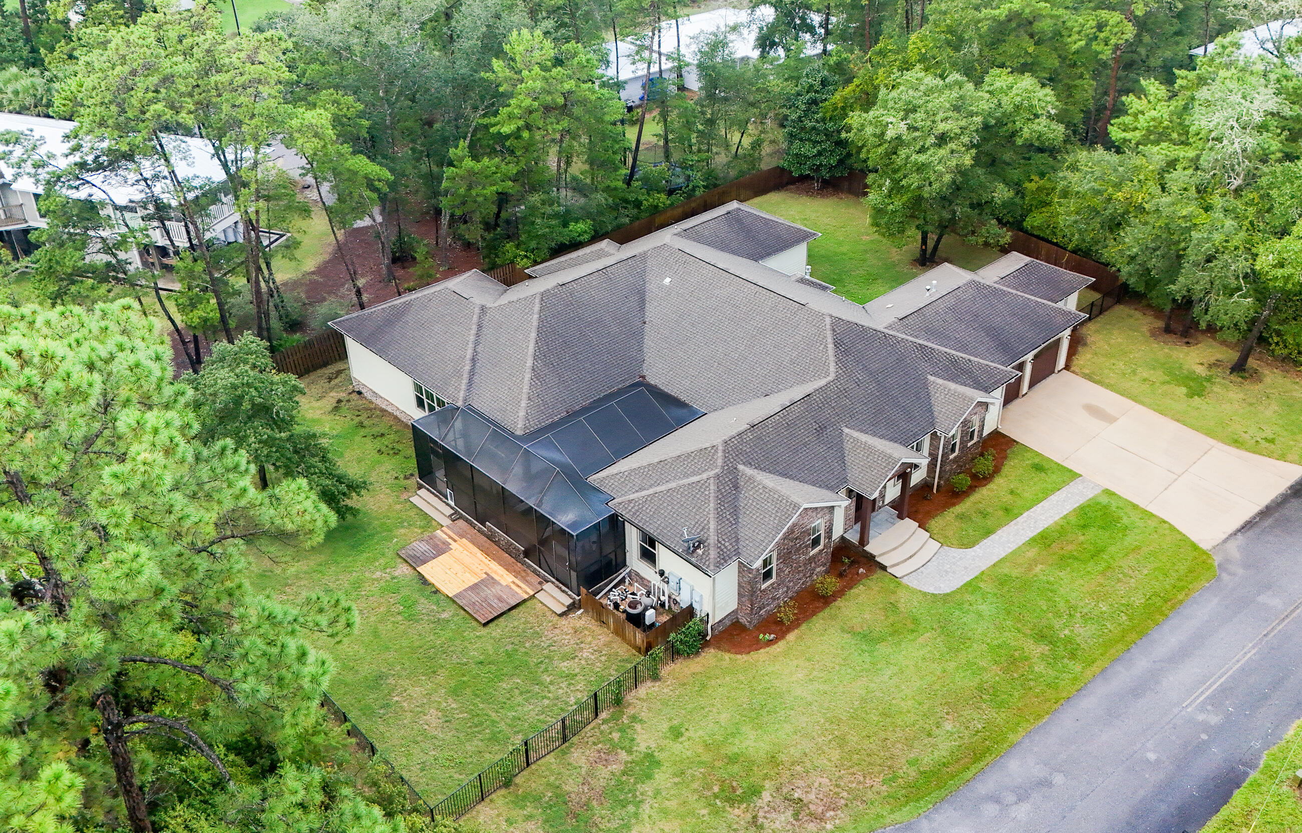 EDEN ESTATES - Residential