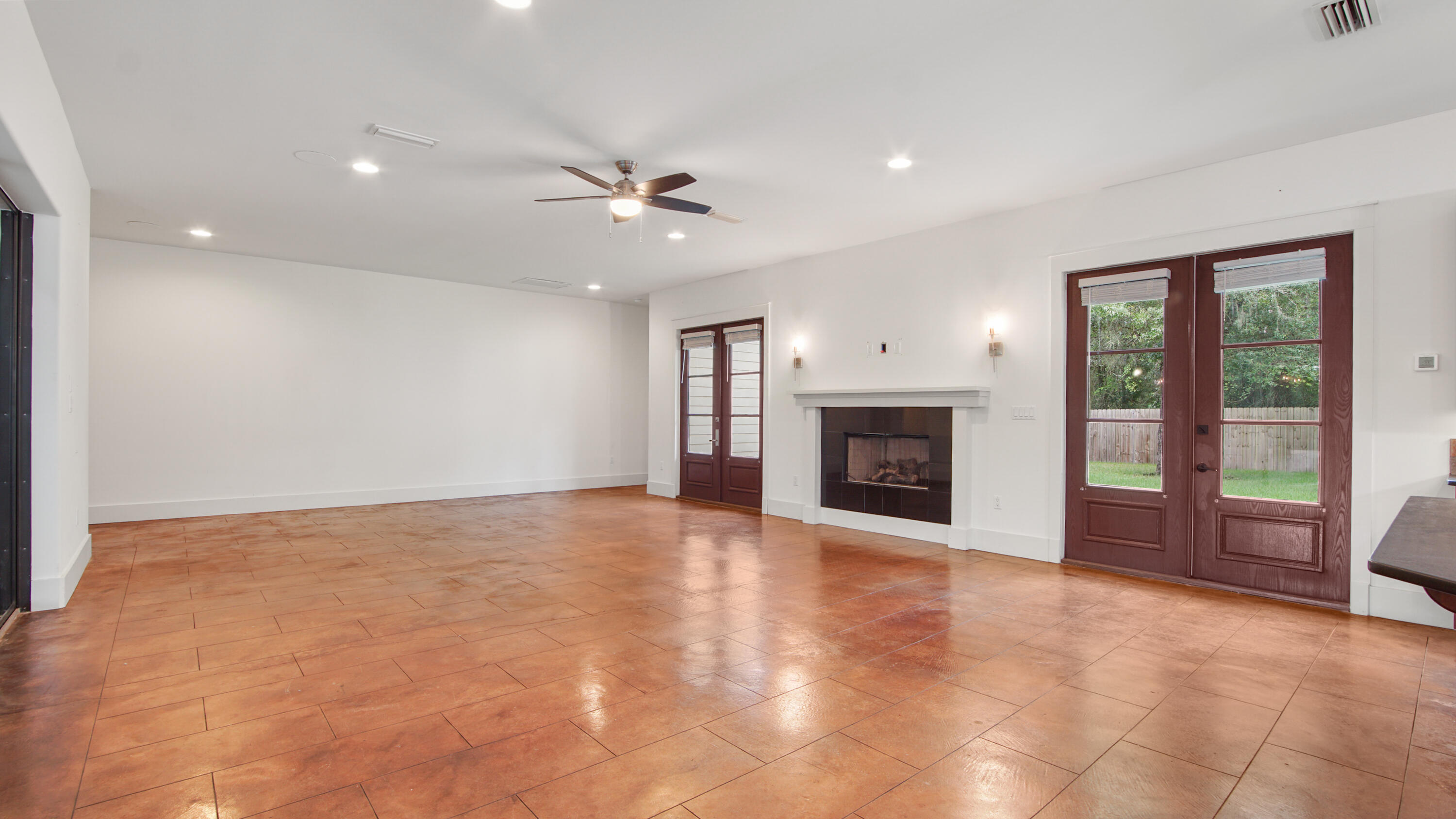 EDEN ESTATES - Residential