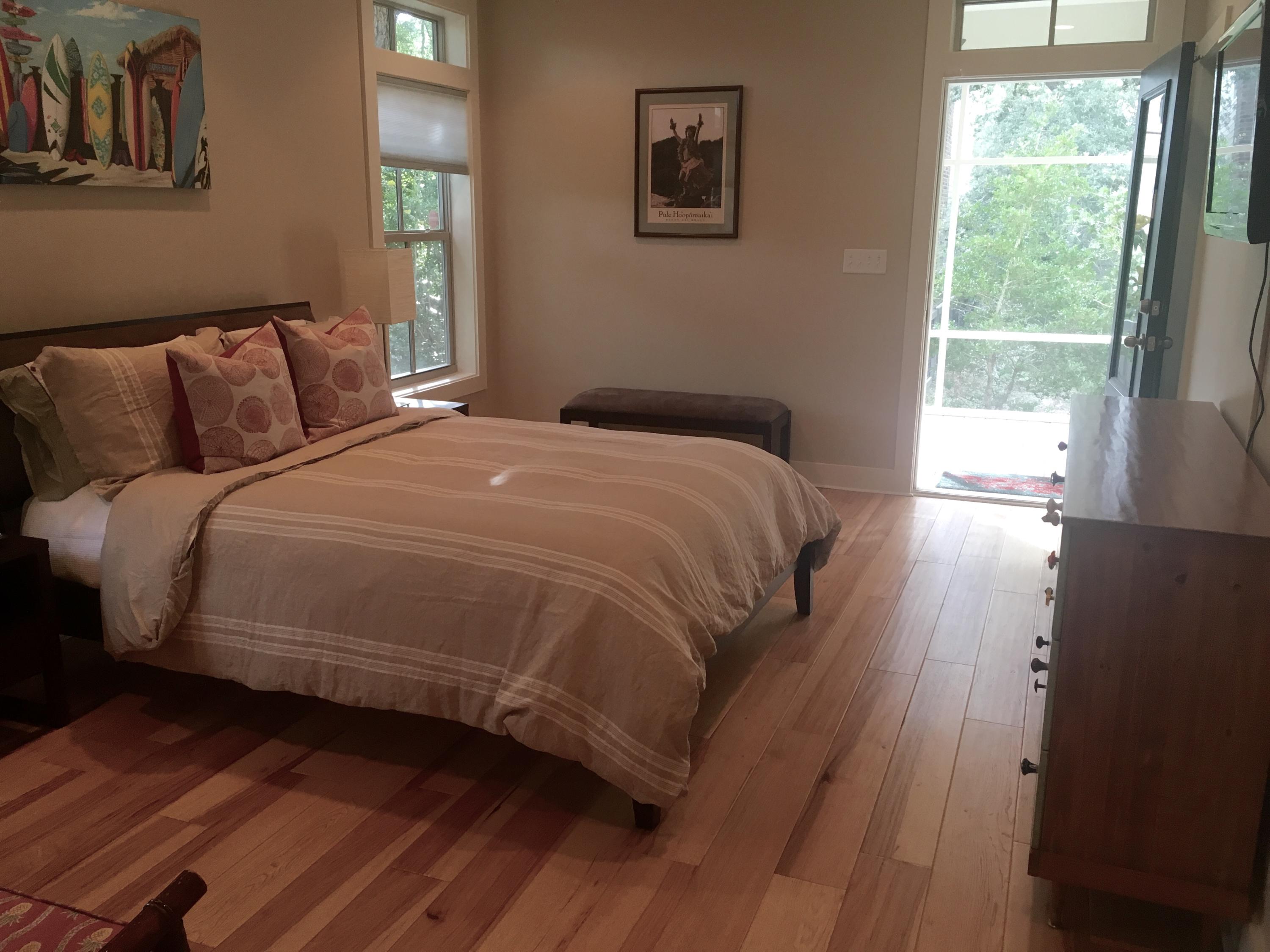 FOREST LAKES - Residential