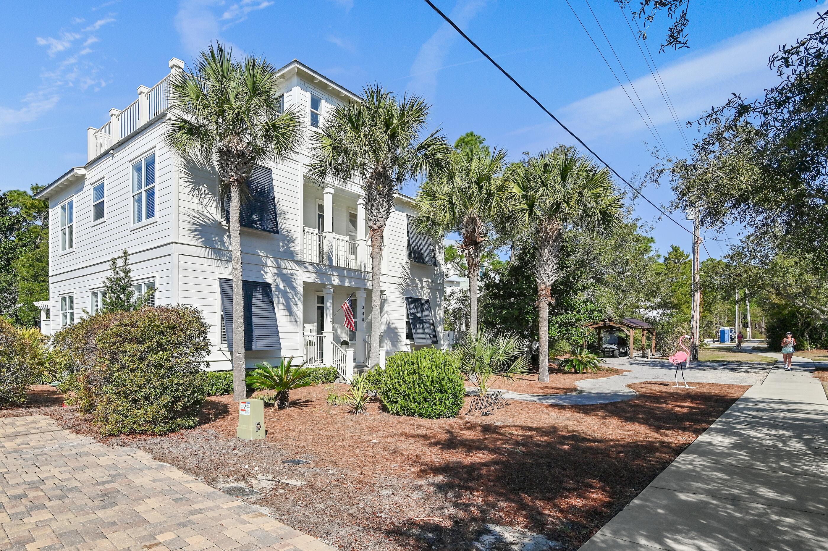 LAKEWOOD ESTATES - Residential