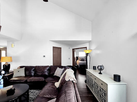 COVENTRY PARK VLG PH II - Residential