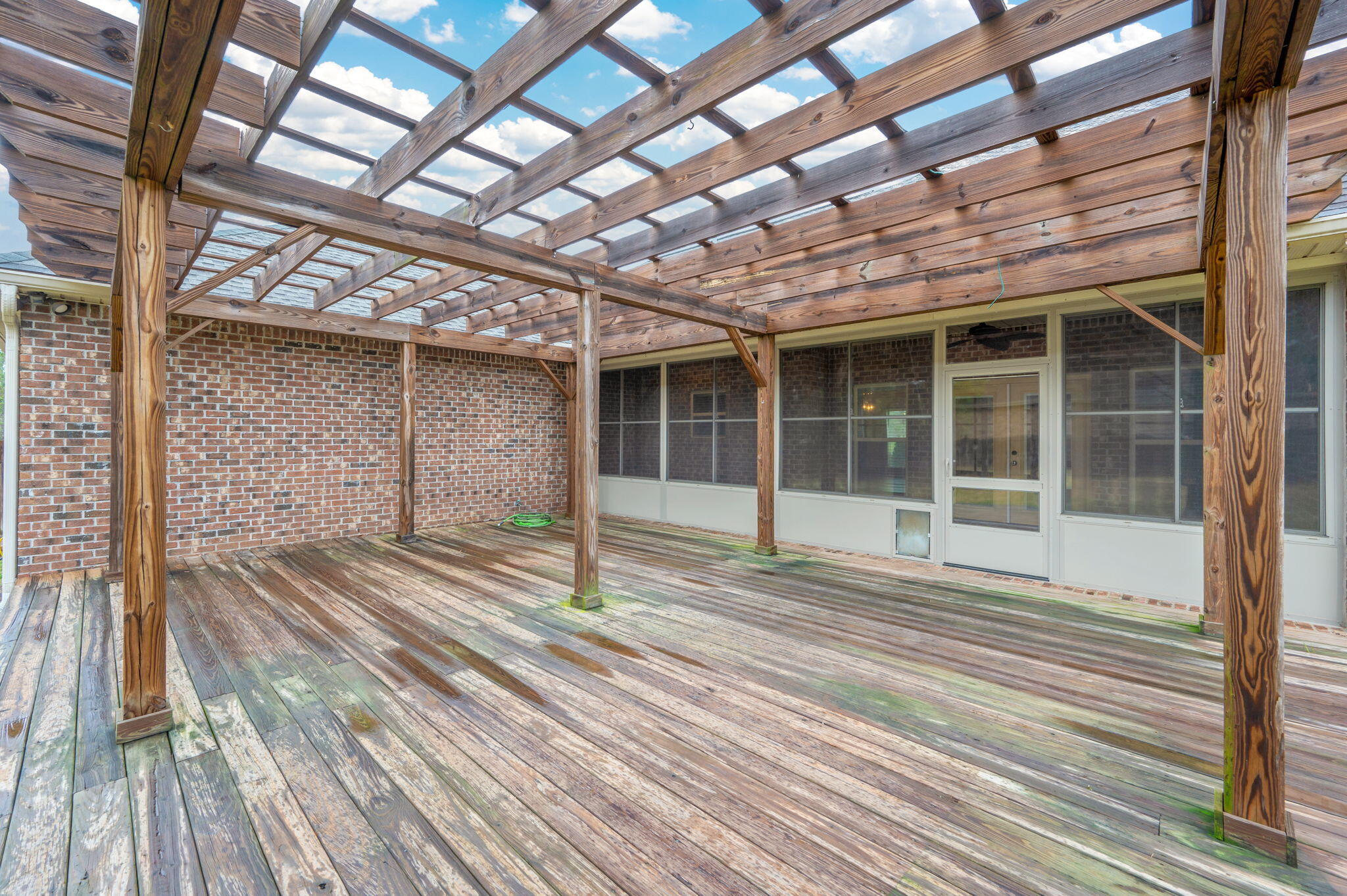 LAKE ARTHUR EST PH I - Residential