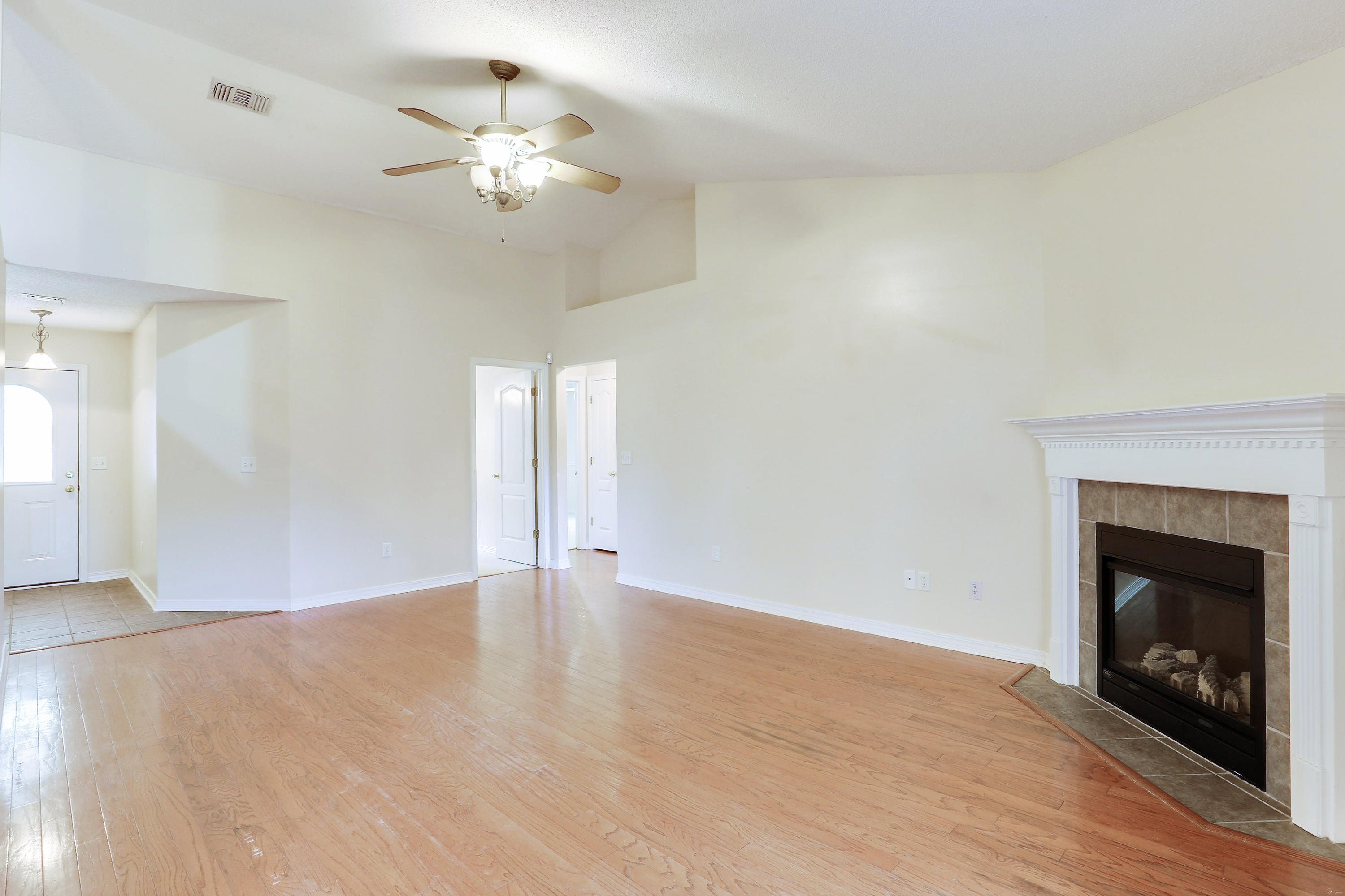 PINNACLE POINT - Residential