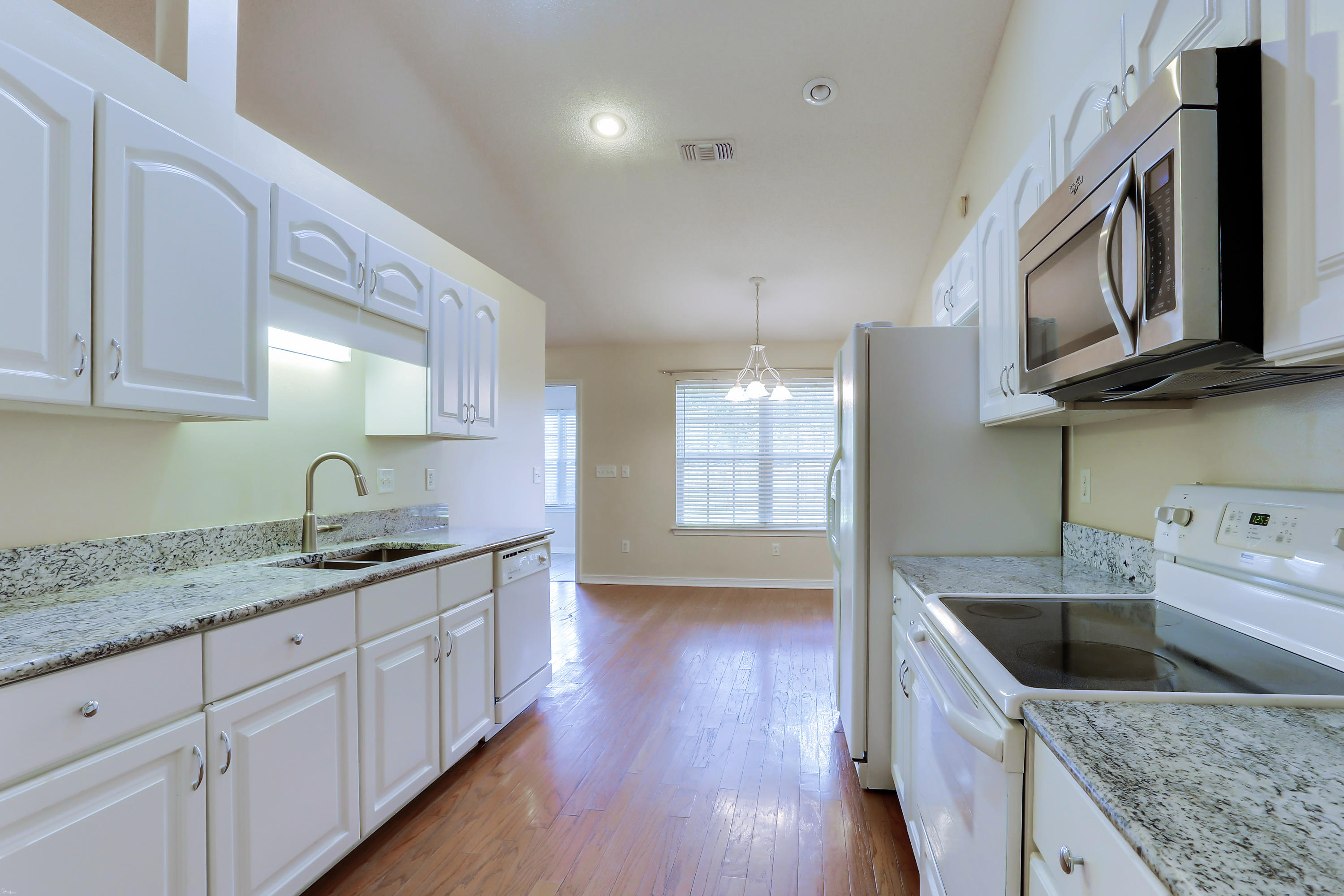 PINNACLE POINT - Residential