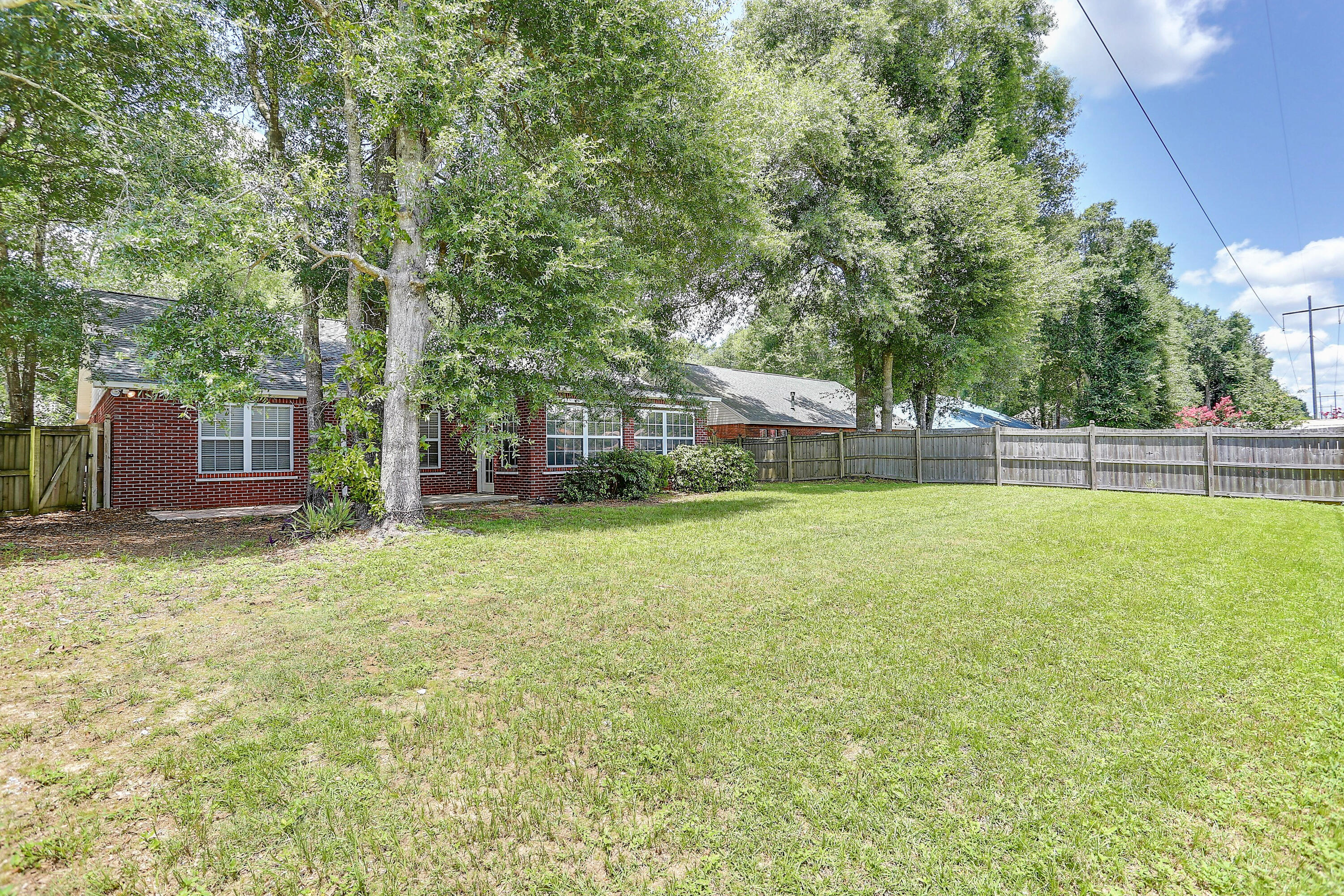 PINNACLE POINT - Residential