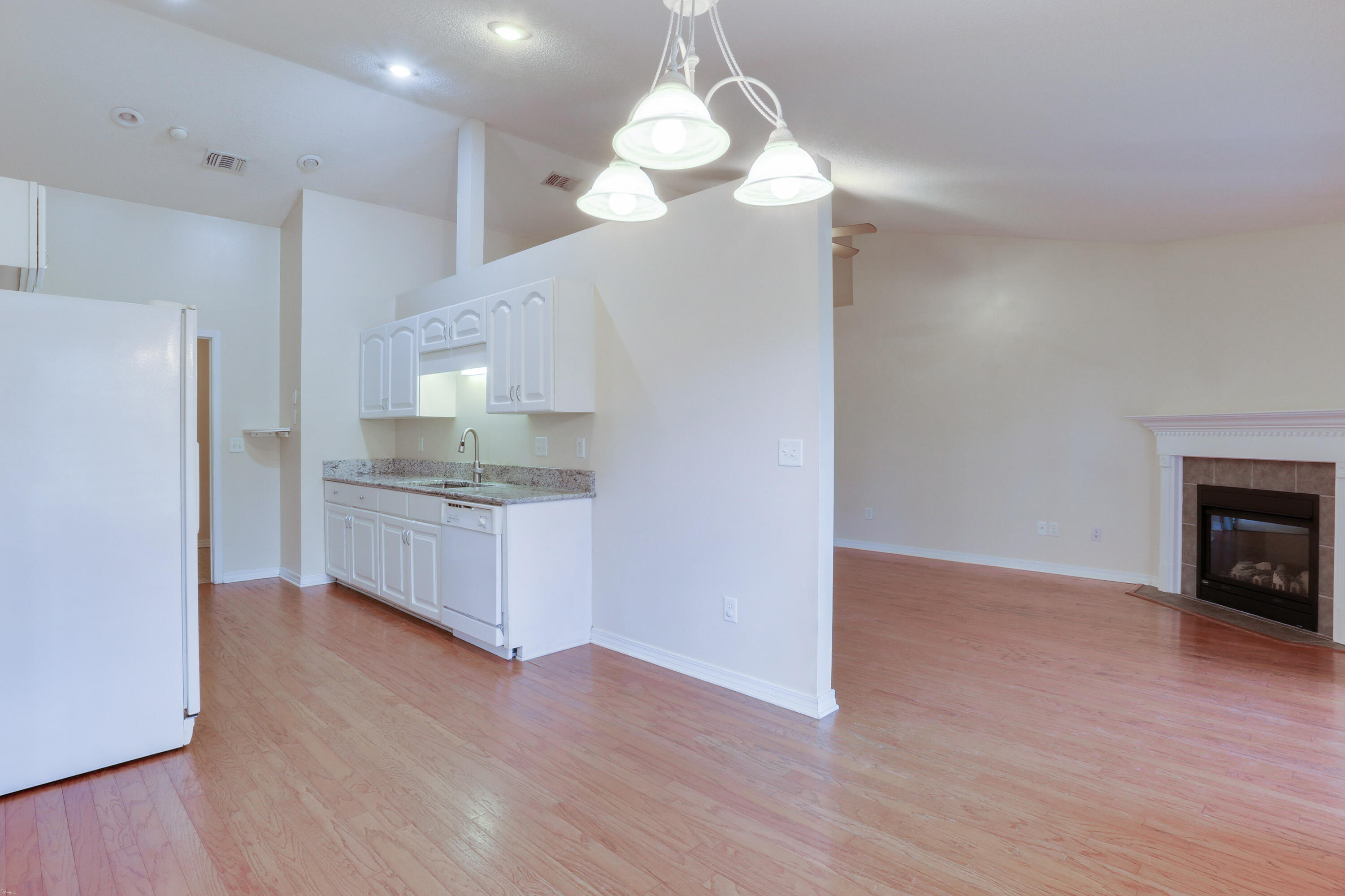 PINNACLE POINT - Residential