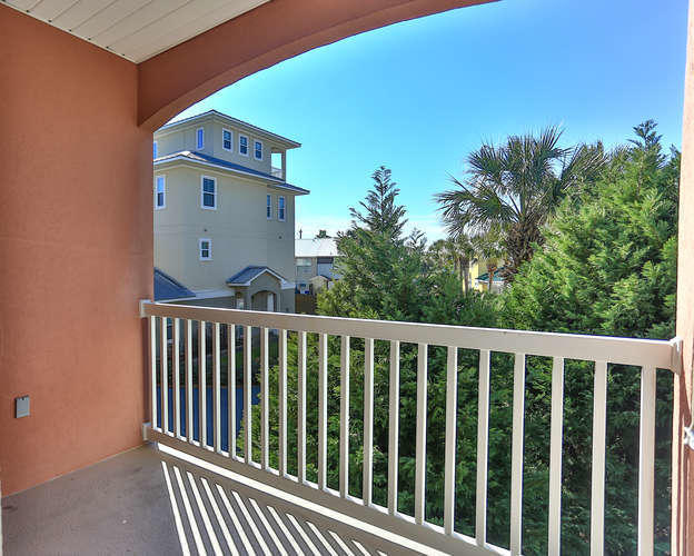 CASA DEL MAR - Residential