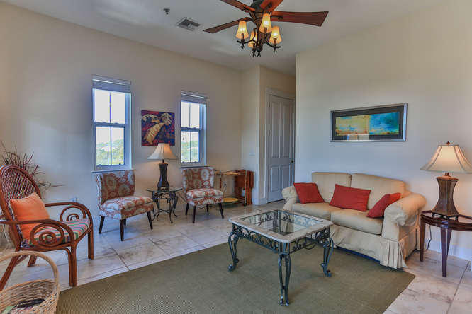 CASA DEL MAR - Residential