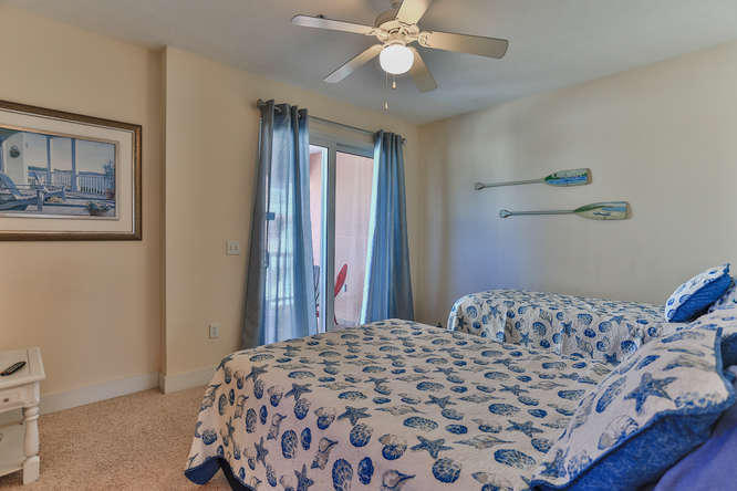 CASA DEL MAR - Residential