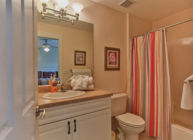 CASA DEL MAR - Residential