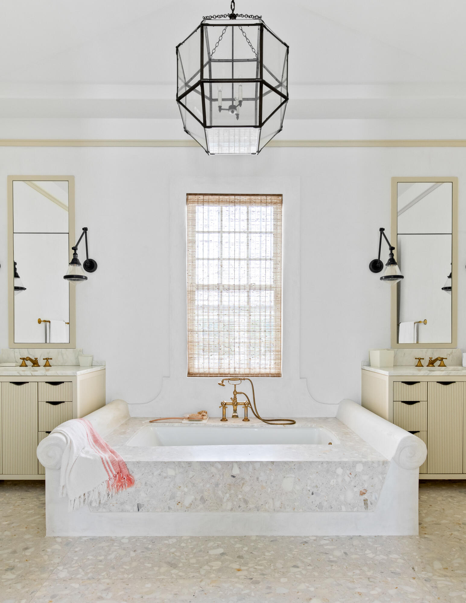 ALYS BEACH - Residential